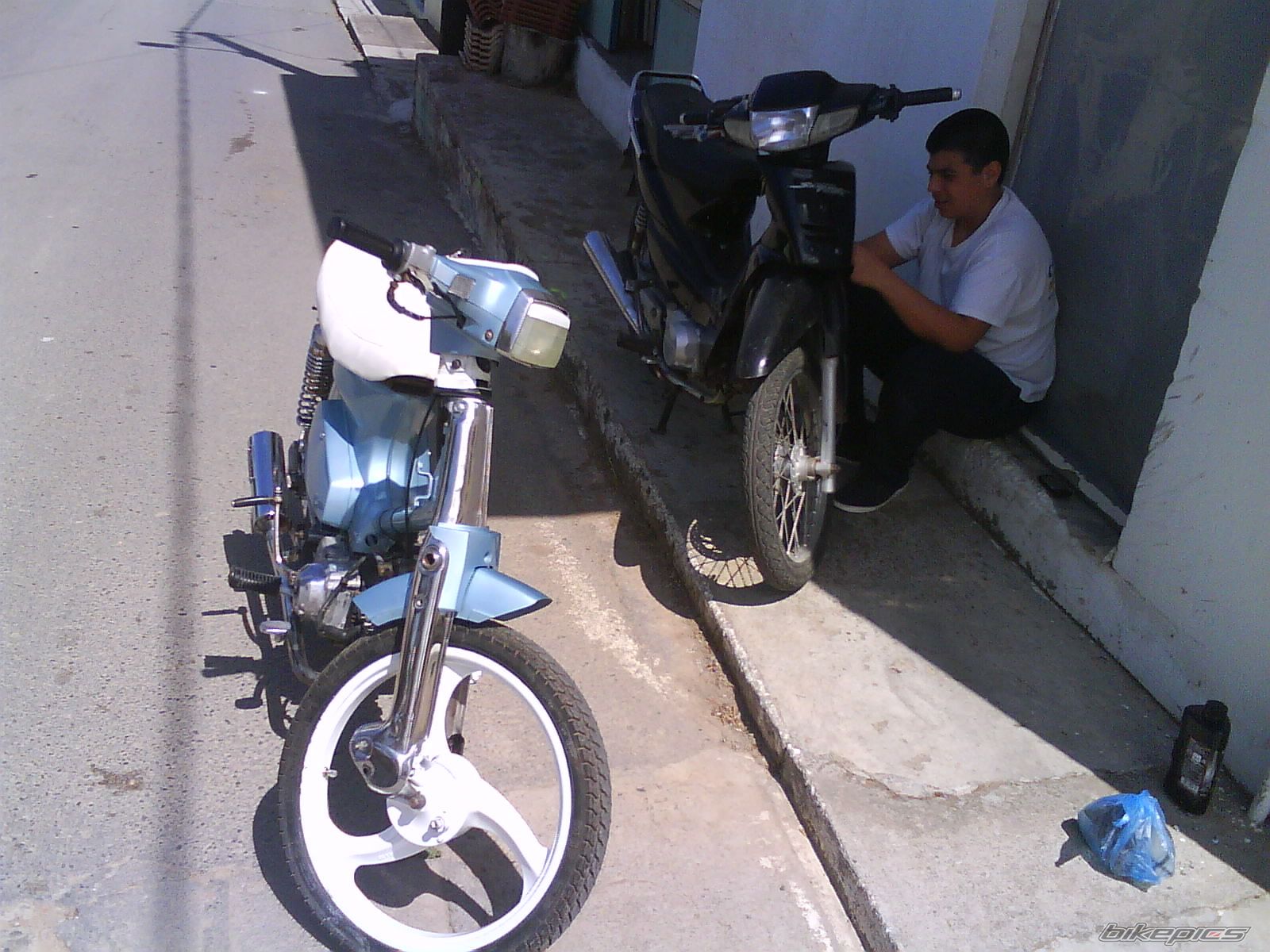 Photo 2204986