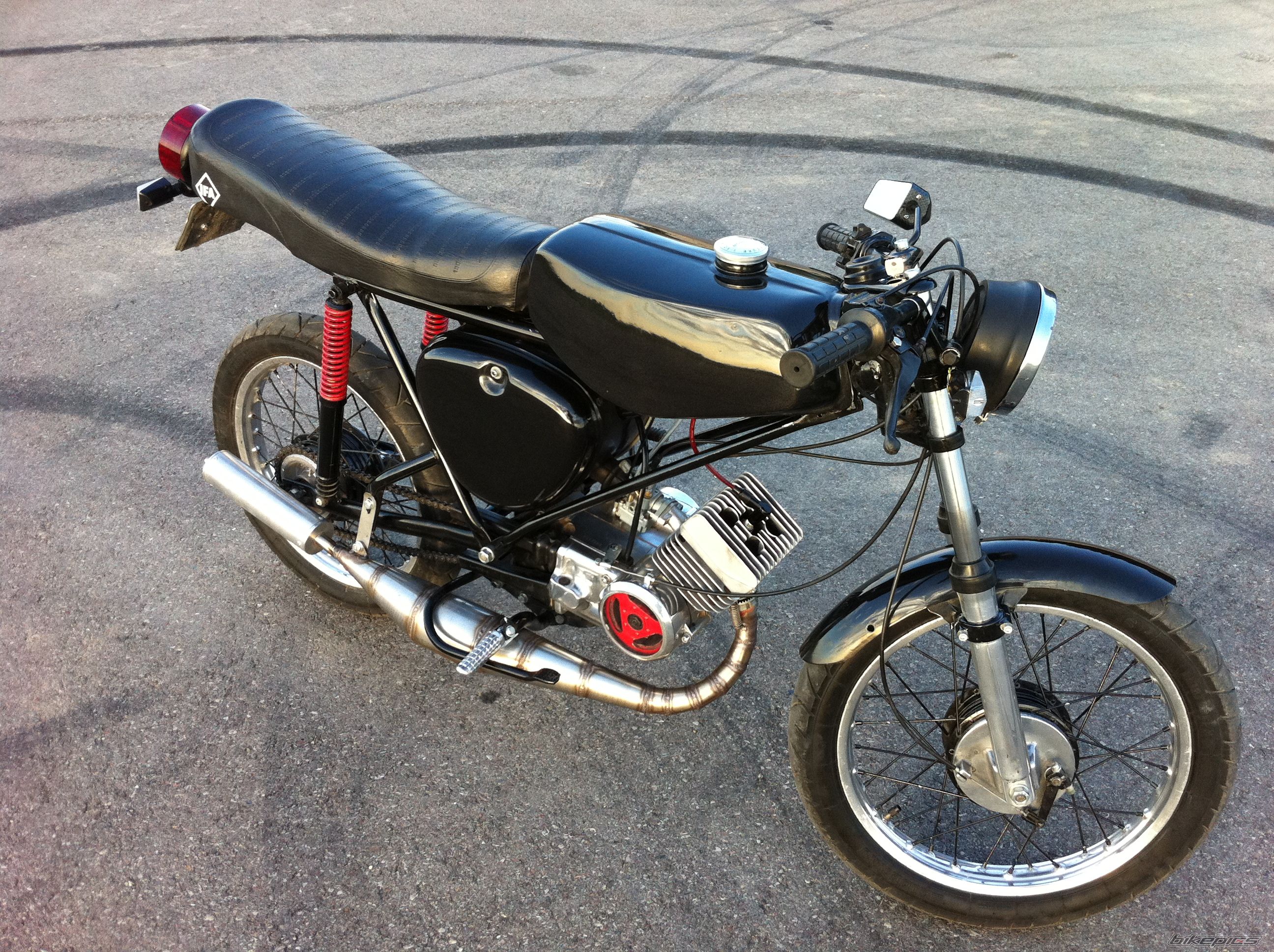 Photo 2205532