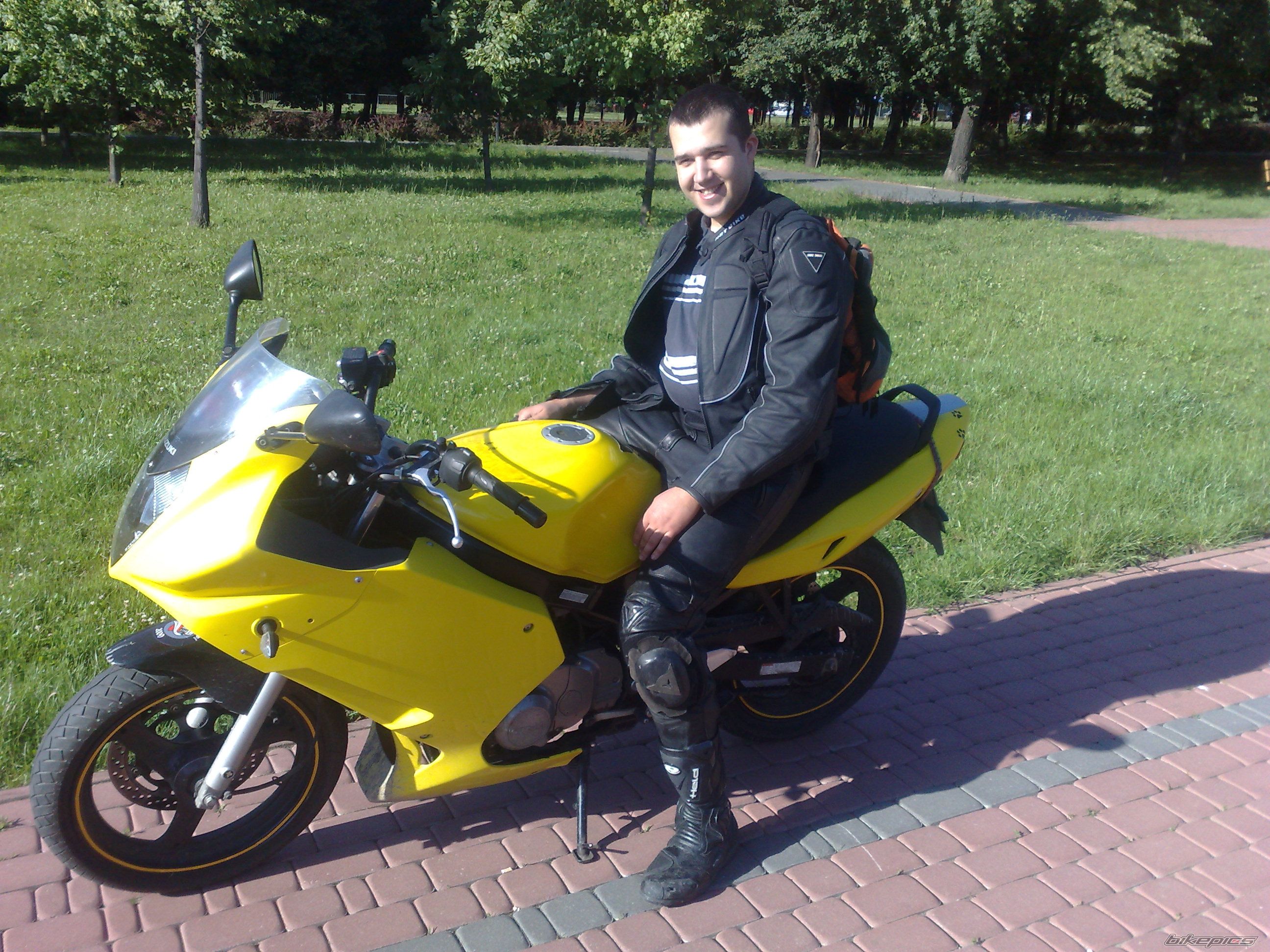 Bike Photo 2205617