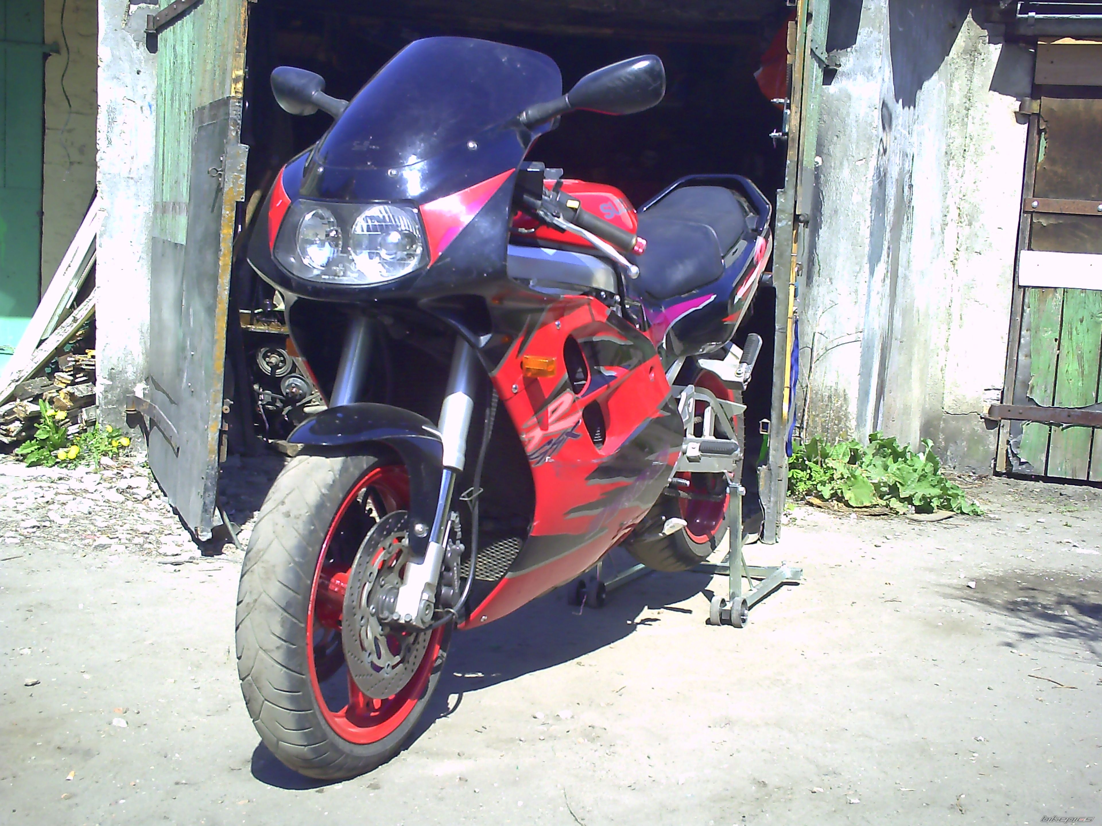 Photo 2205676