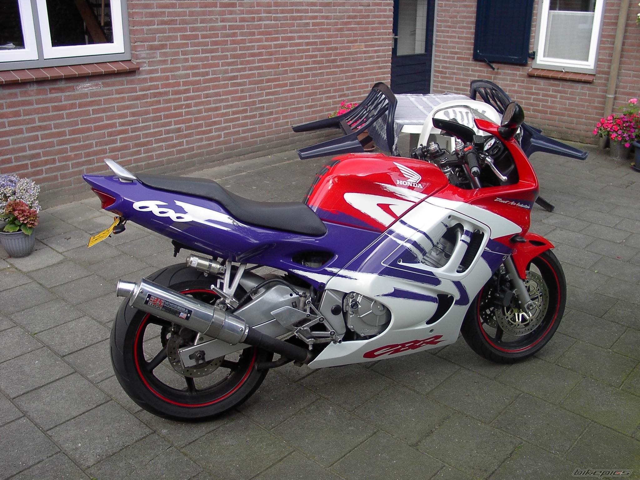 Photo 2205683