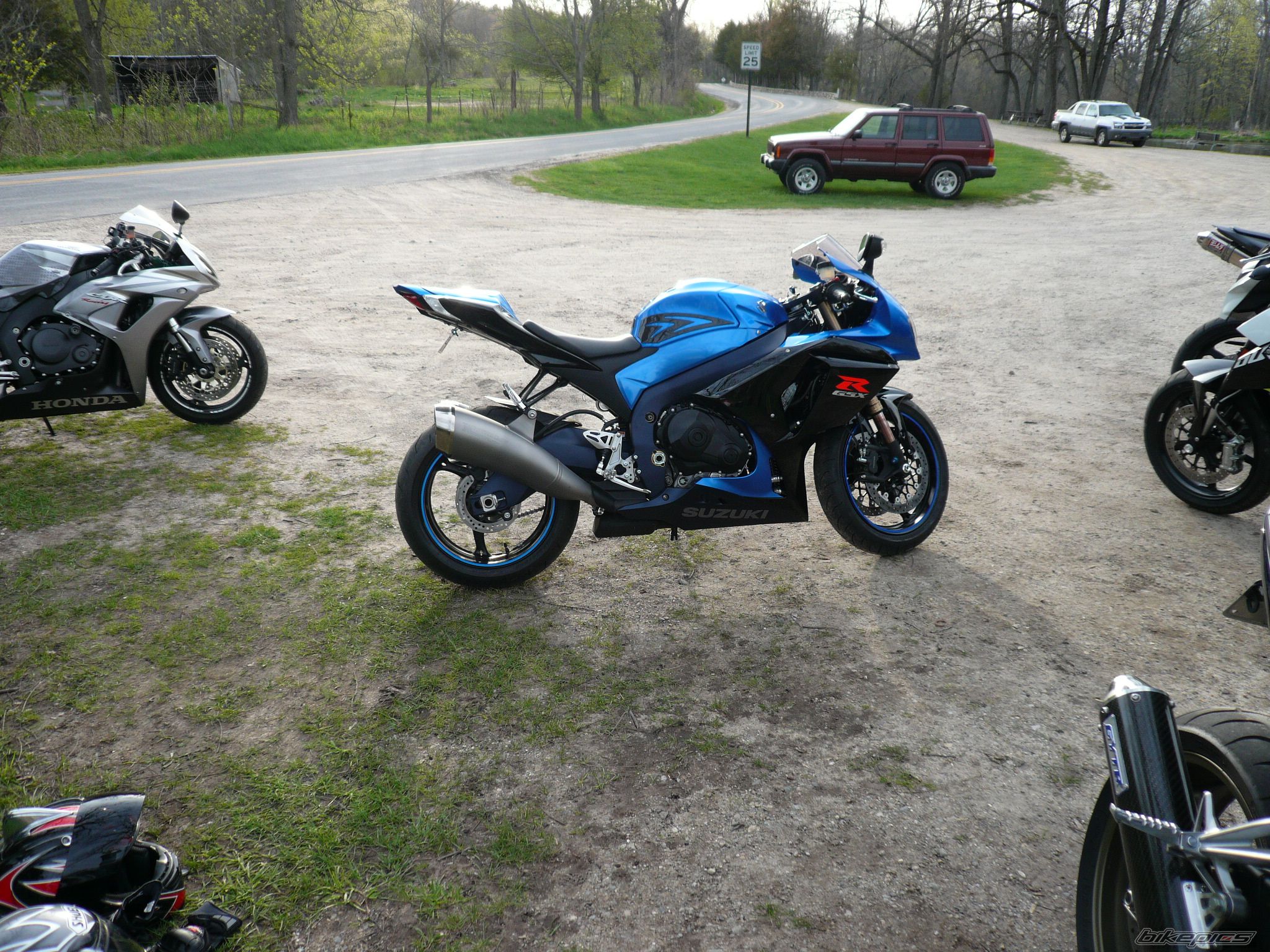 Photo 2205776