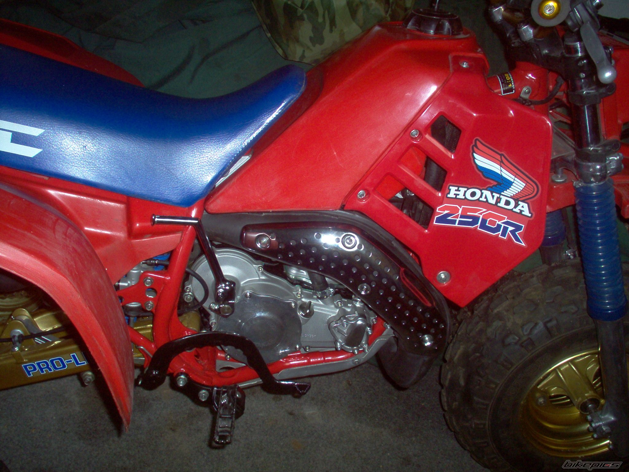 Photo 2205856