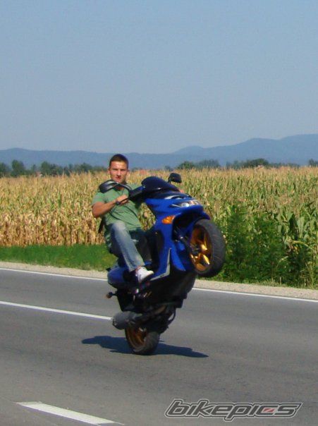 Photo 2207233
