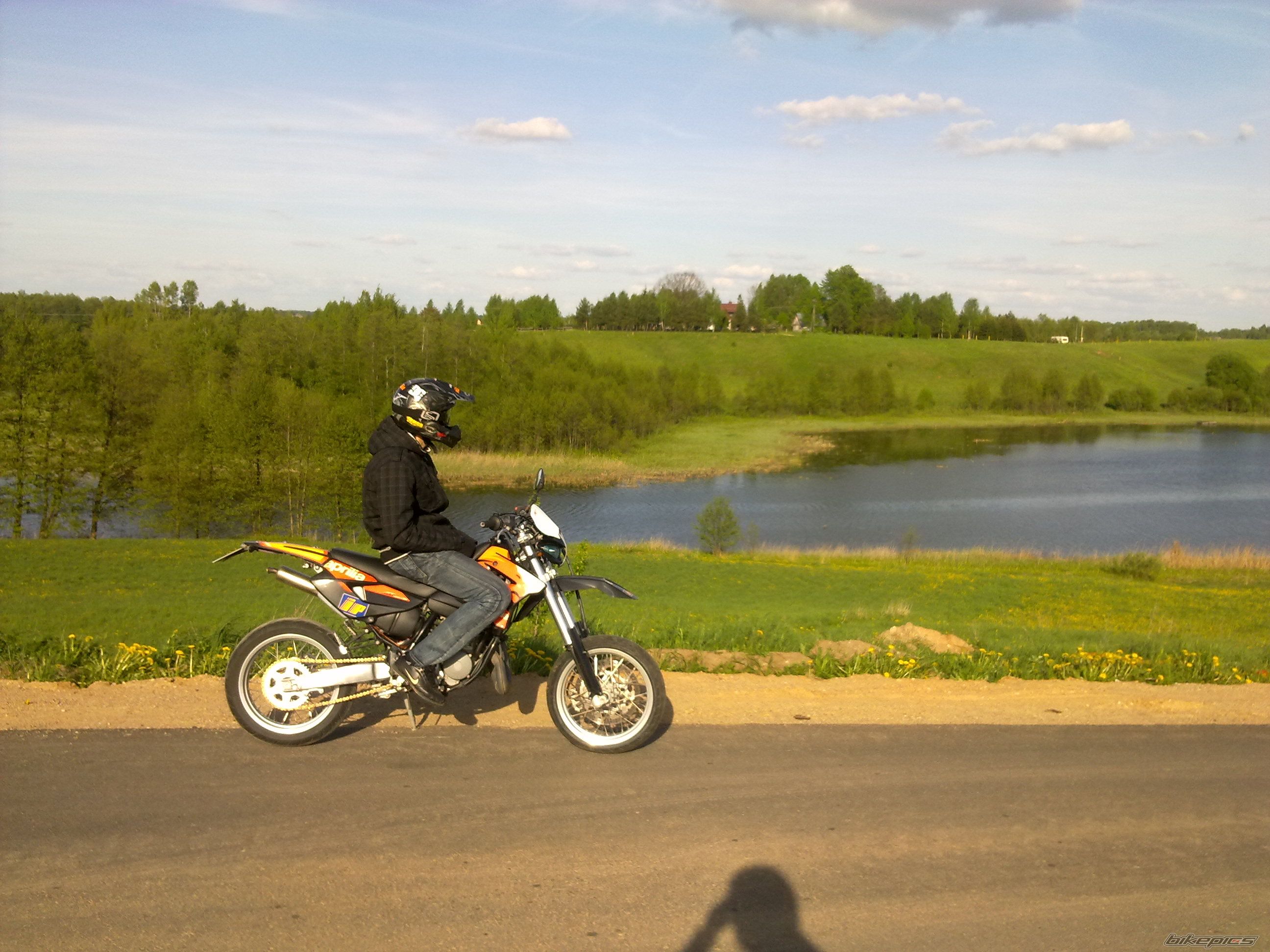 Bike Photo 2207493