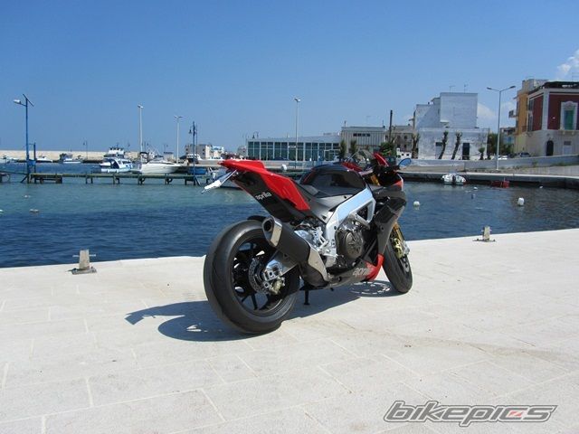 Photo 2207800