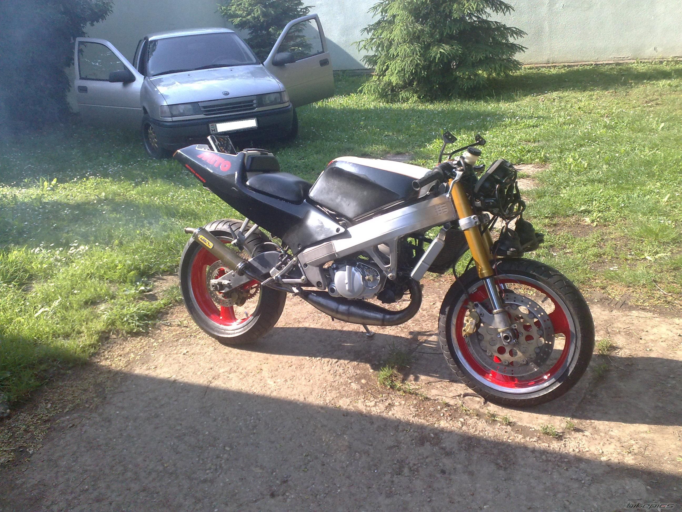 Photo 2207938