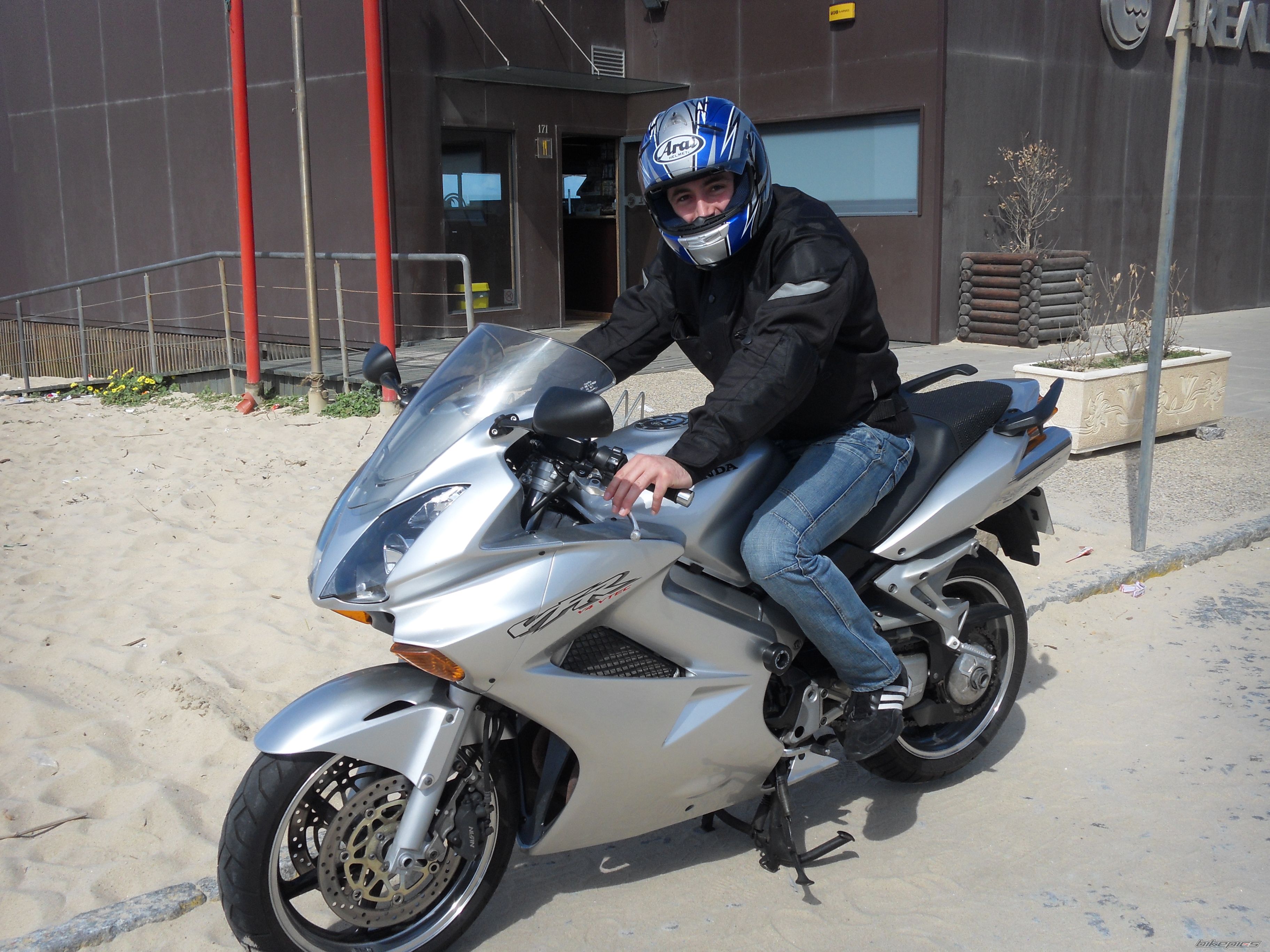 Bike Photo 2207957