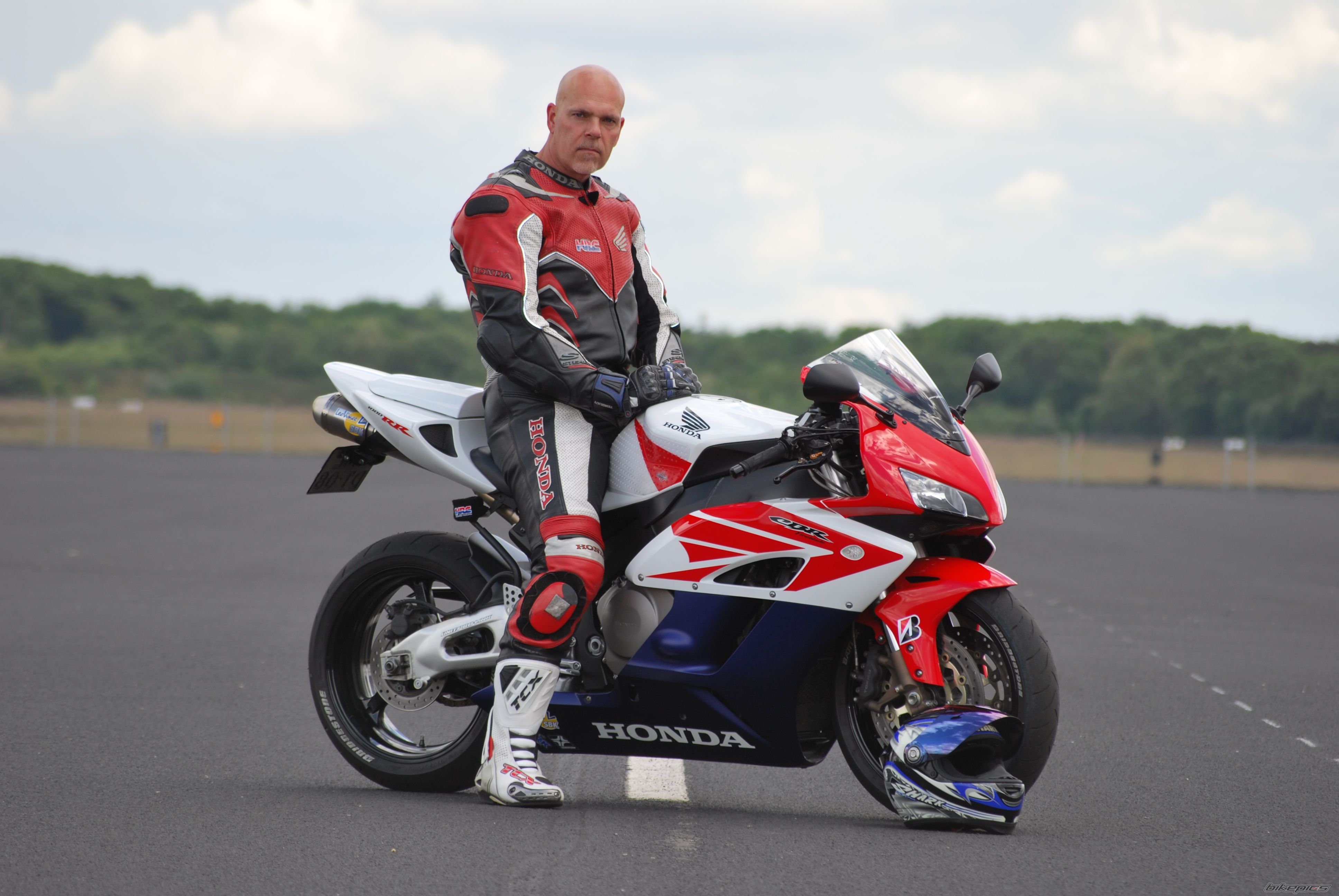 Bike Photo 2208038