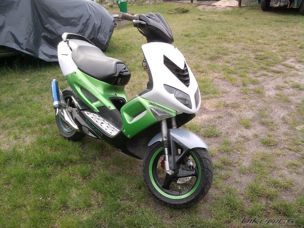 Photo 2208201