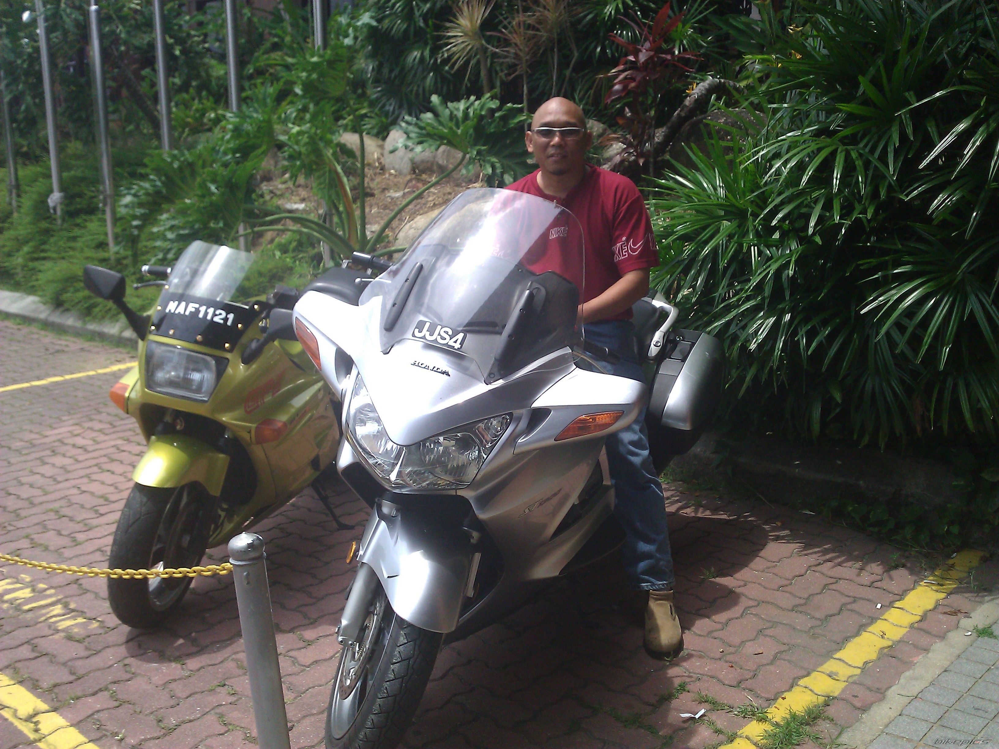 Photo 2208436