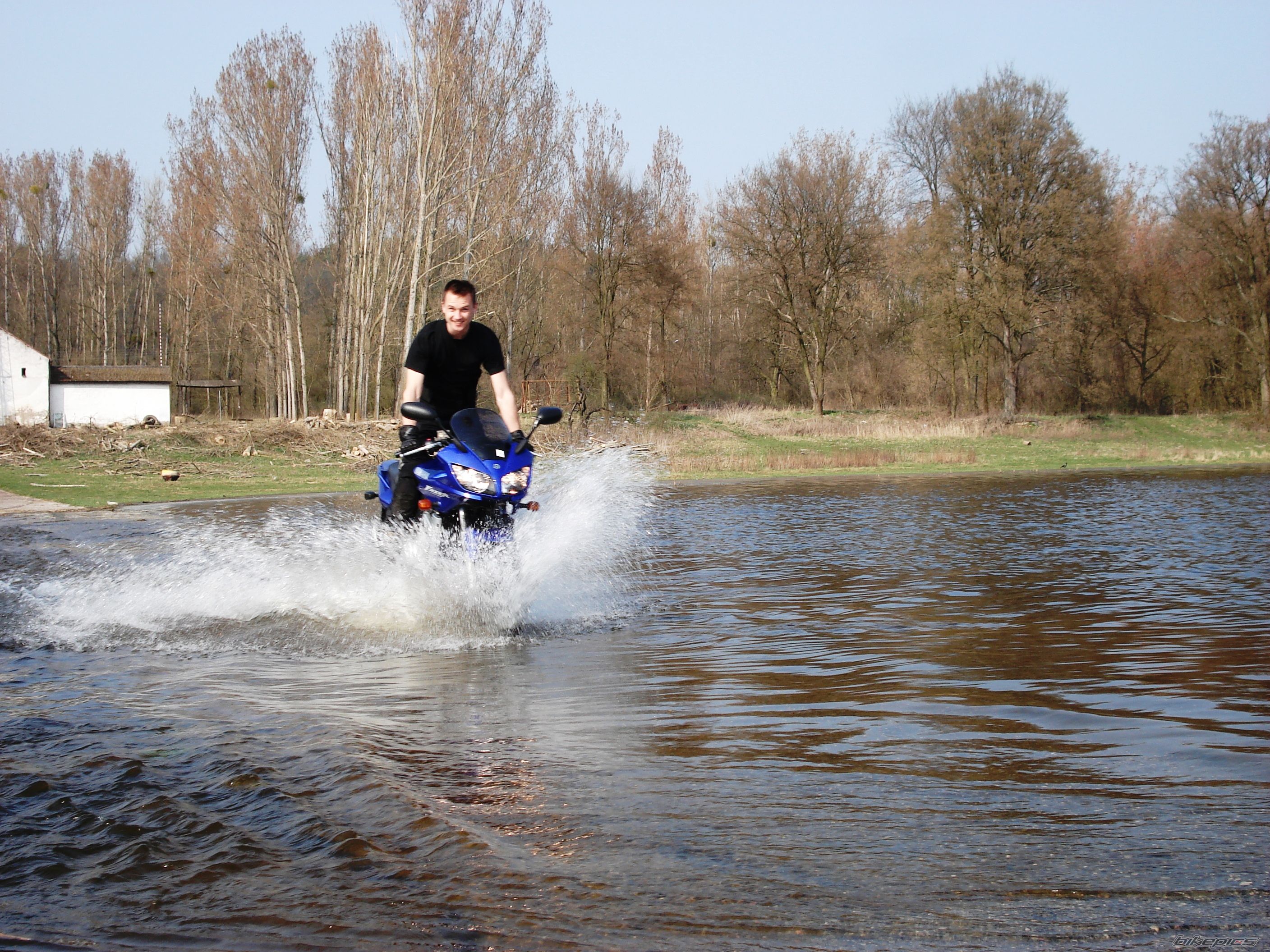 Bike Photo 2208561