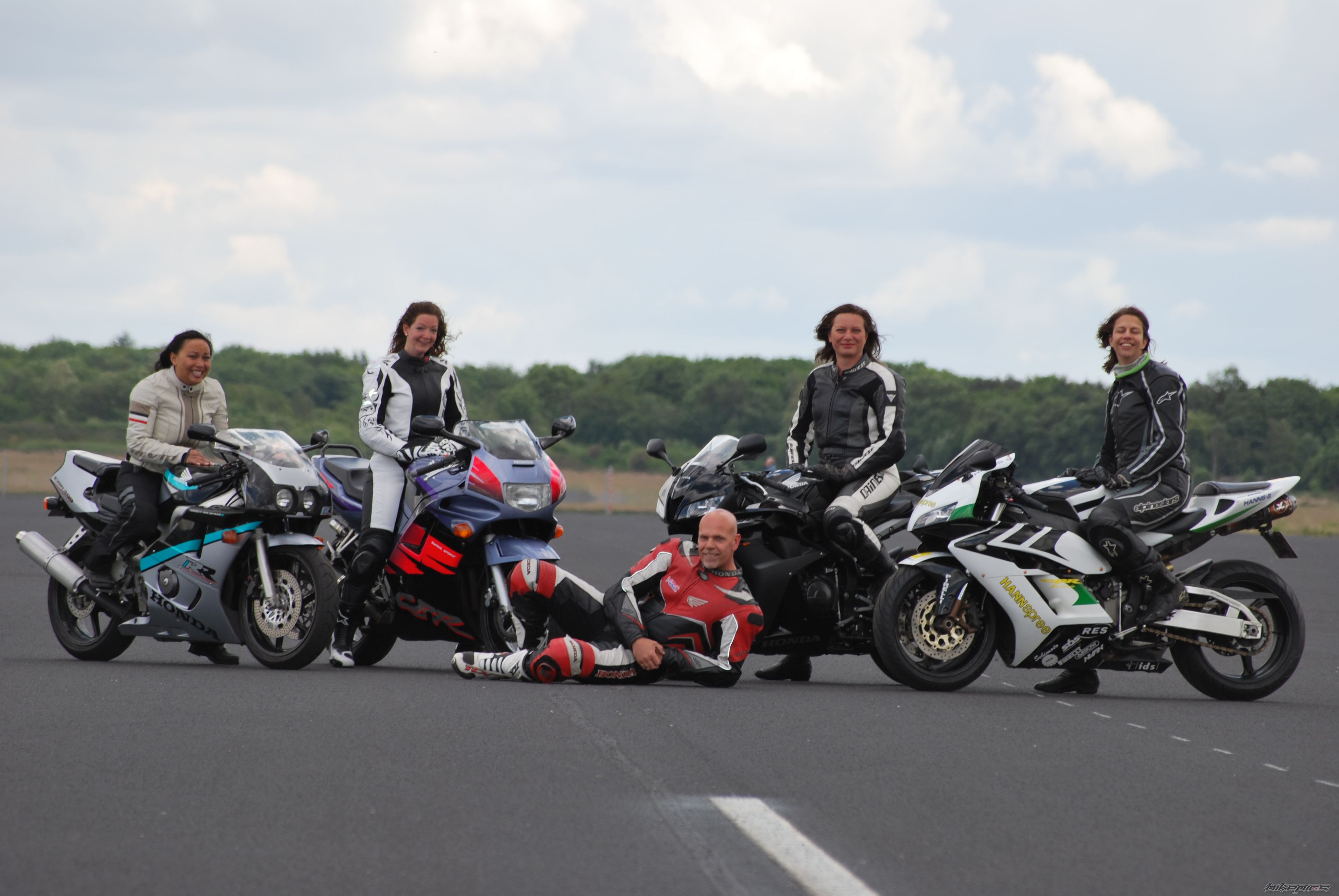 Bike Photo 2208787