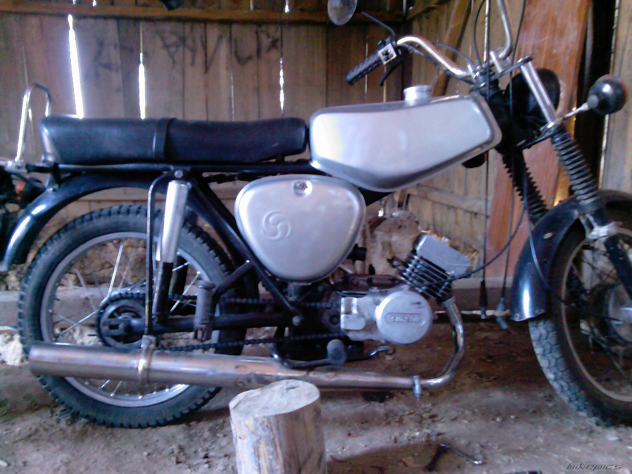 Bike Photo 2208902