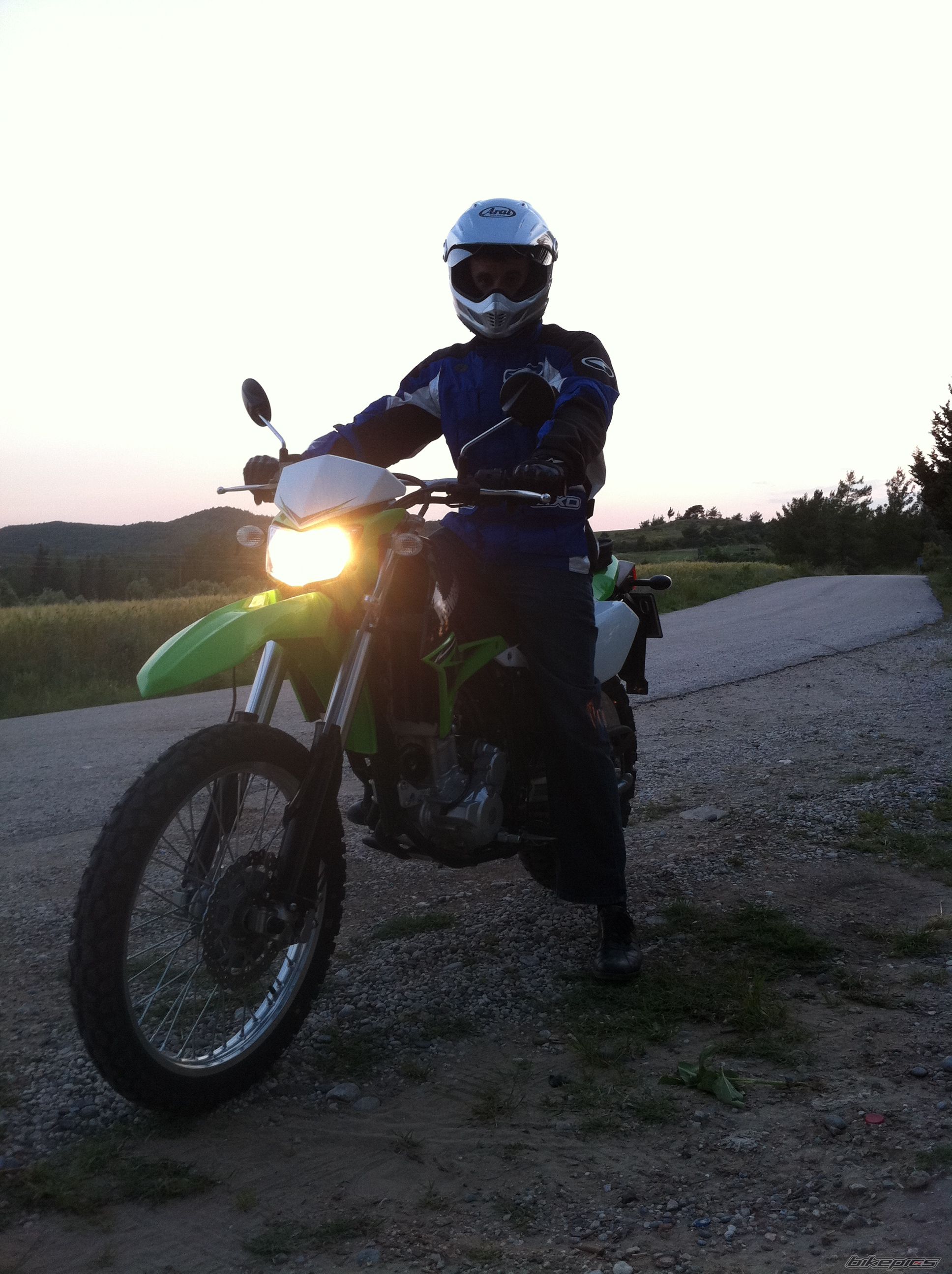 Photo 2209045