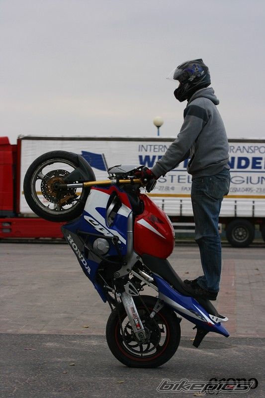 Photo 2209122
