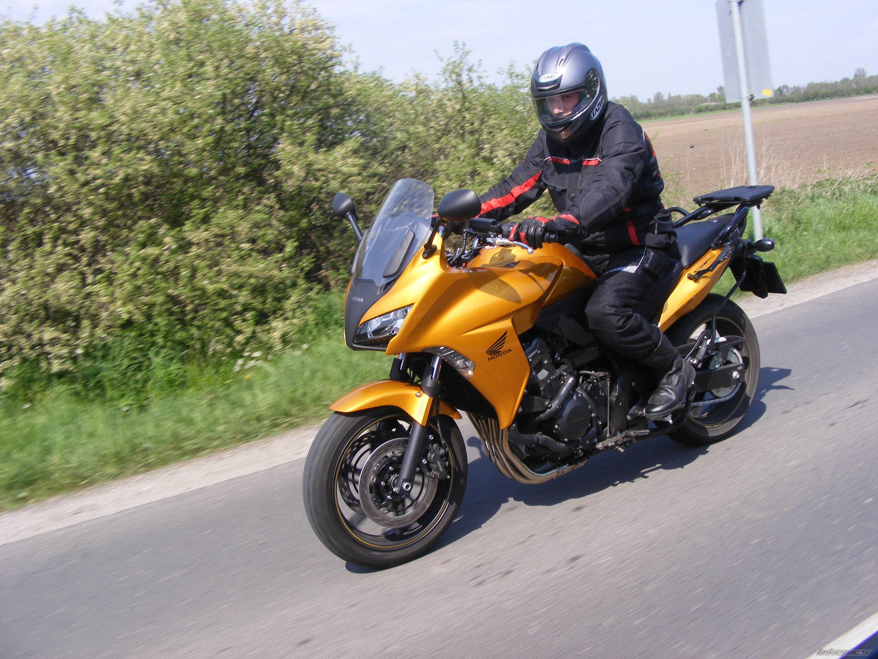 Photo 2209320