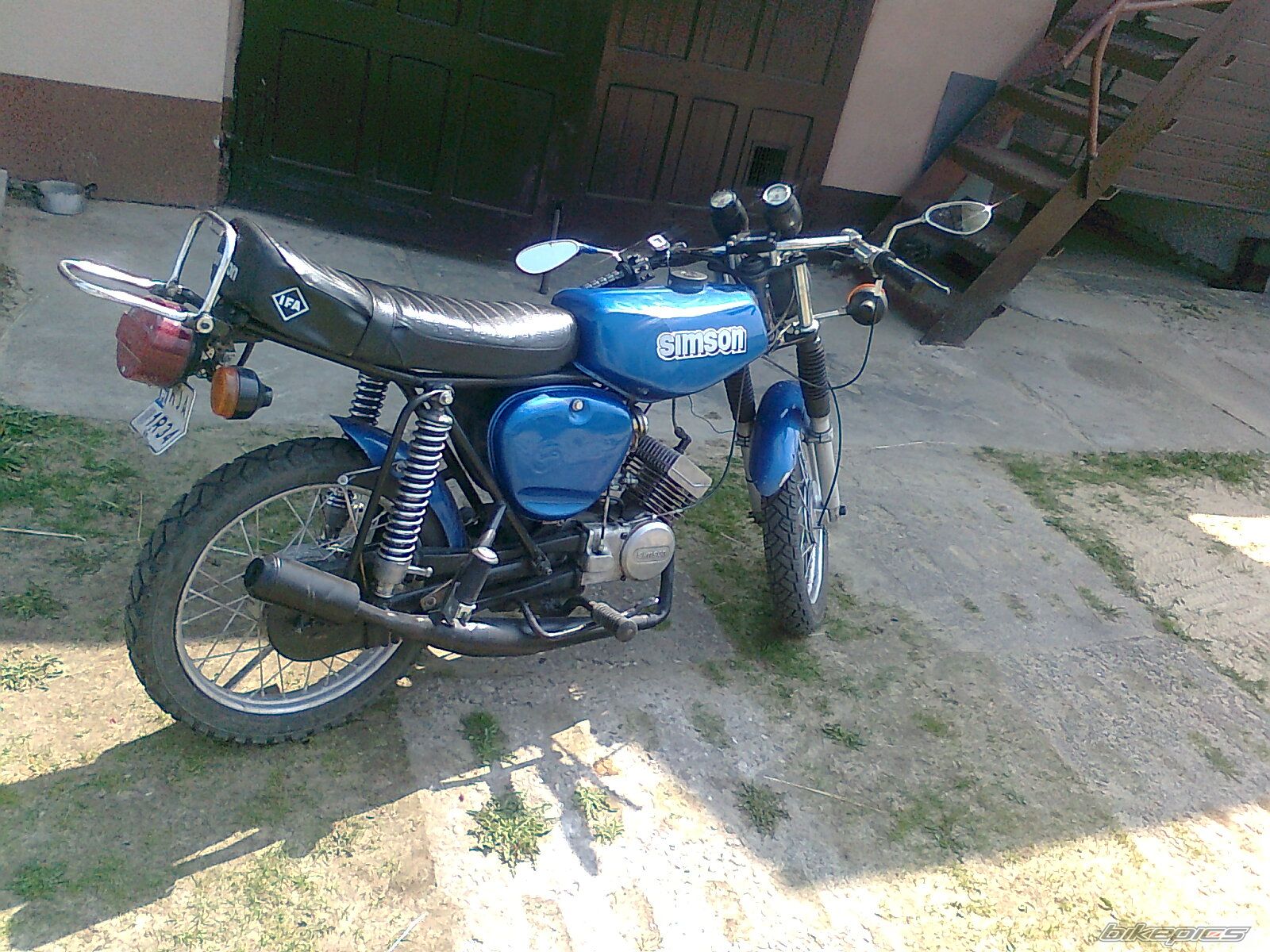 Photo 2209465