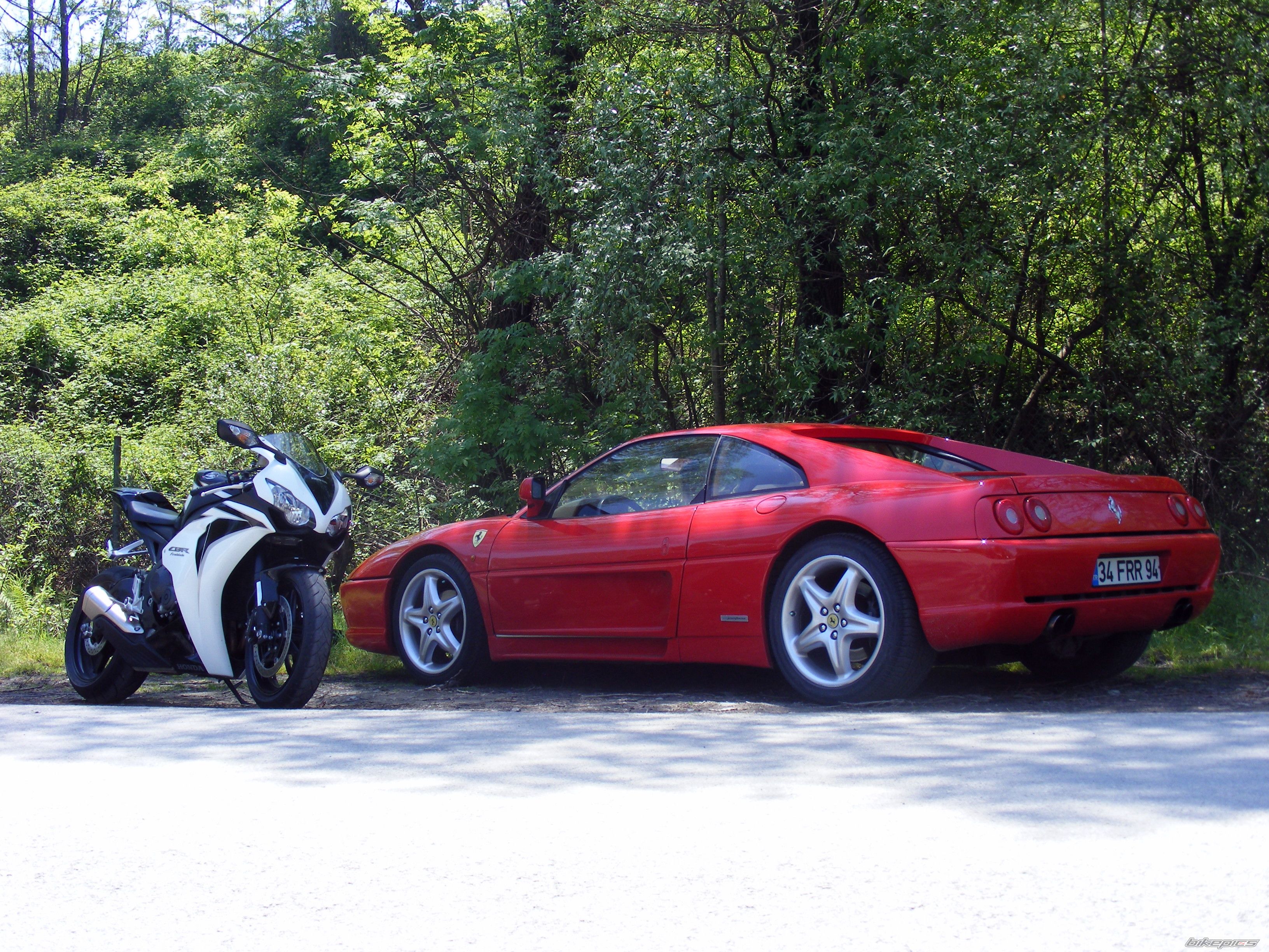 Bike Photo 2209817