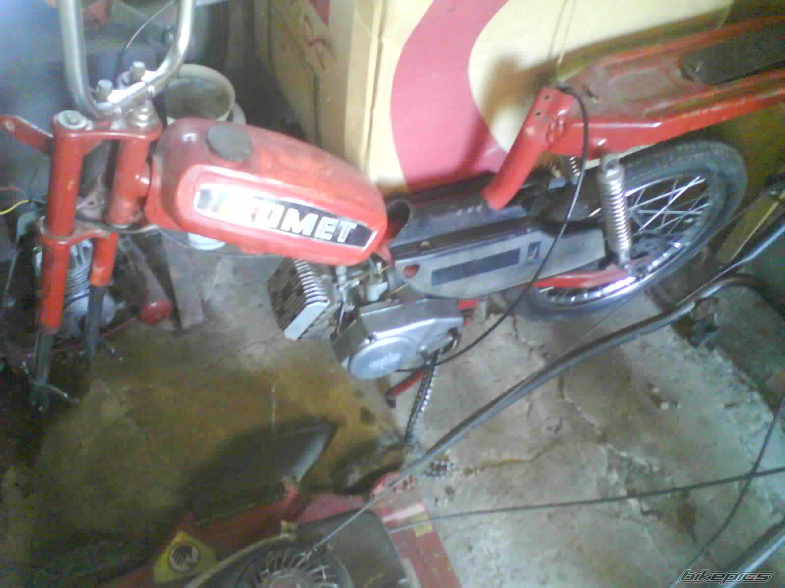 Photo 2209904
