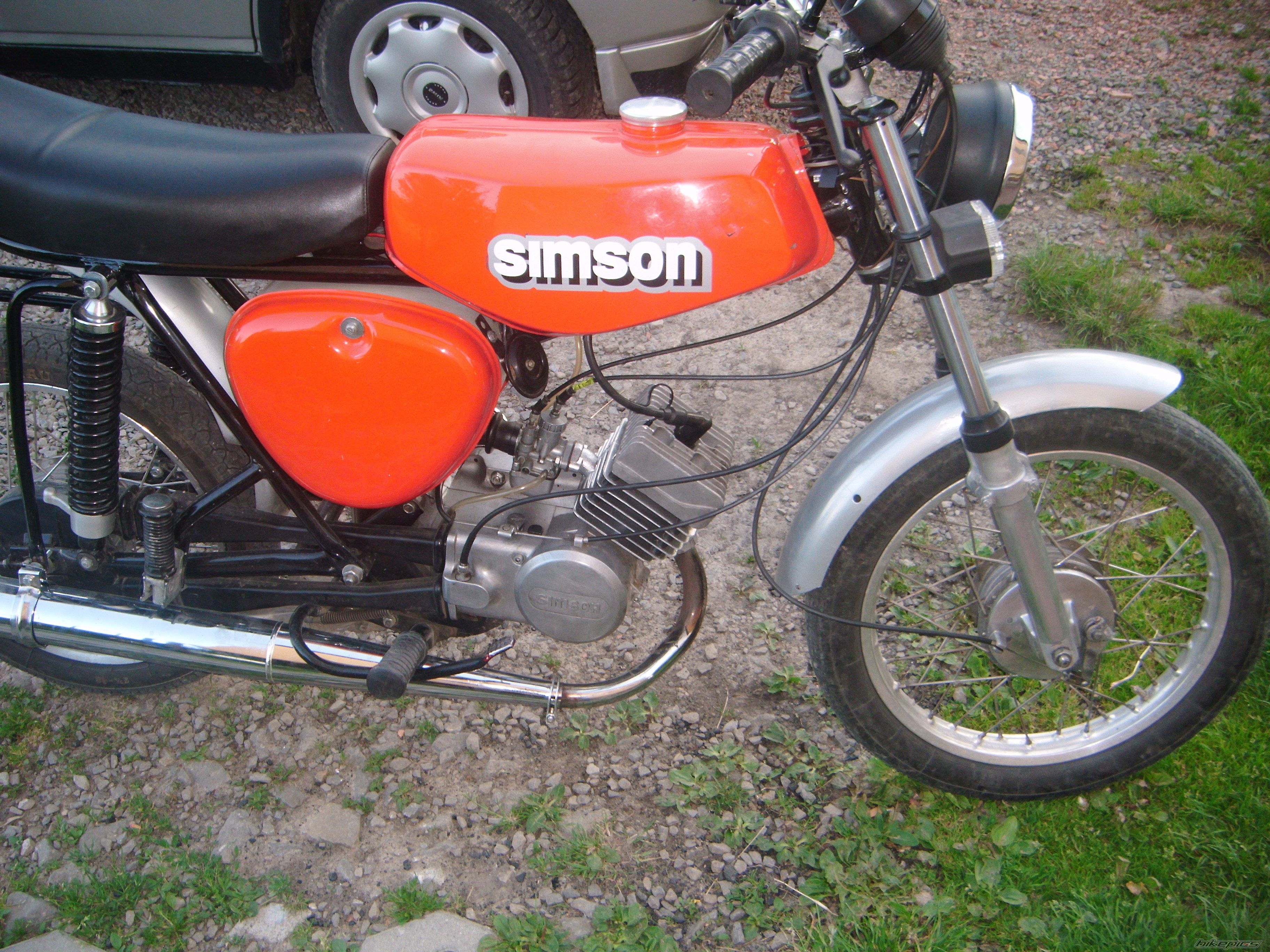 Photo 2209913