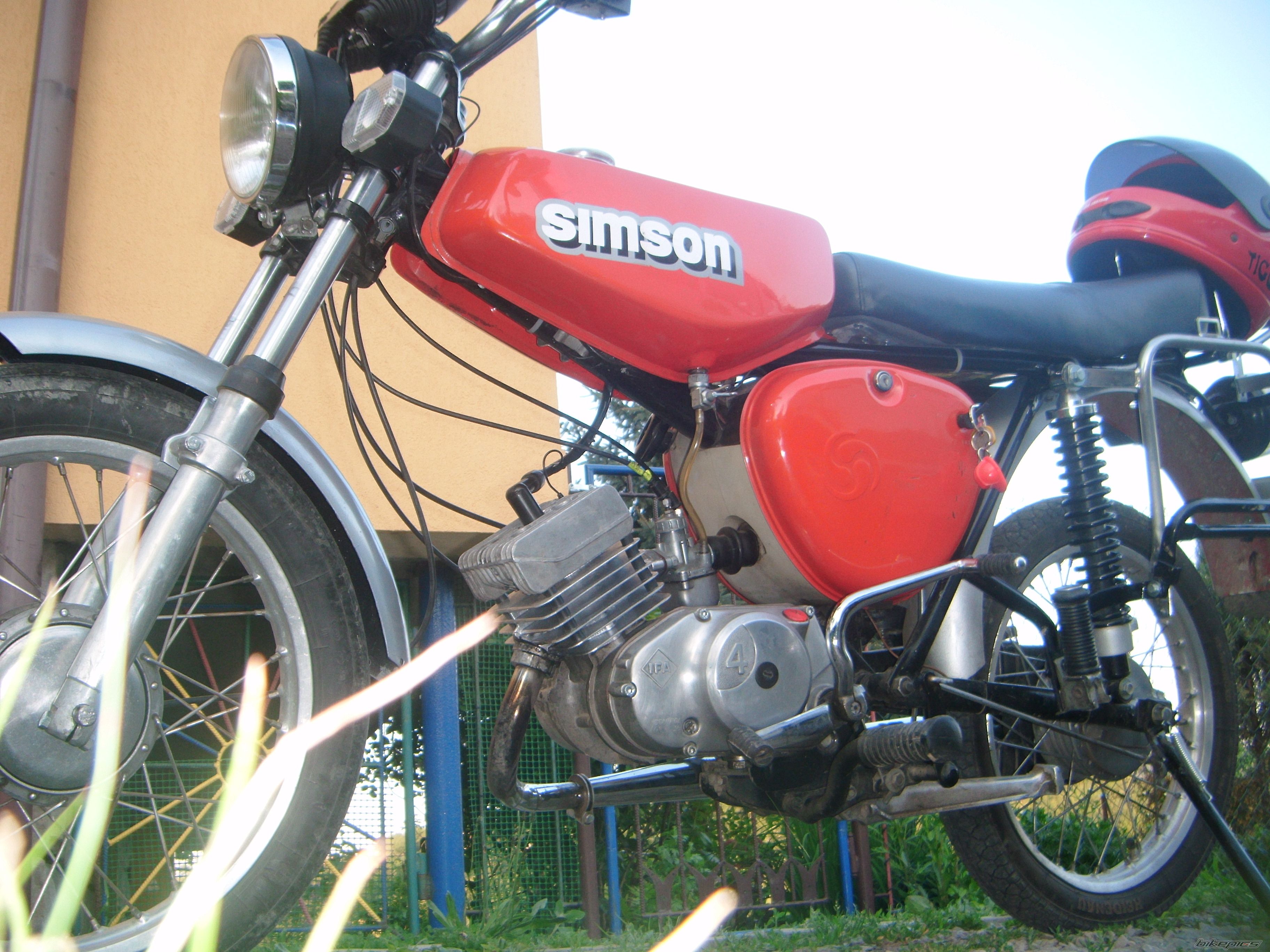 Photo 2209938
