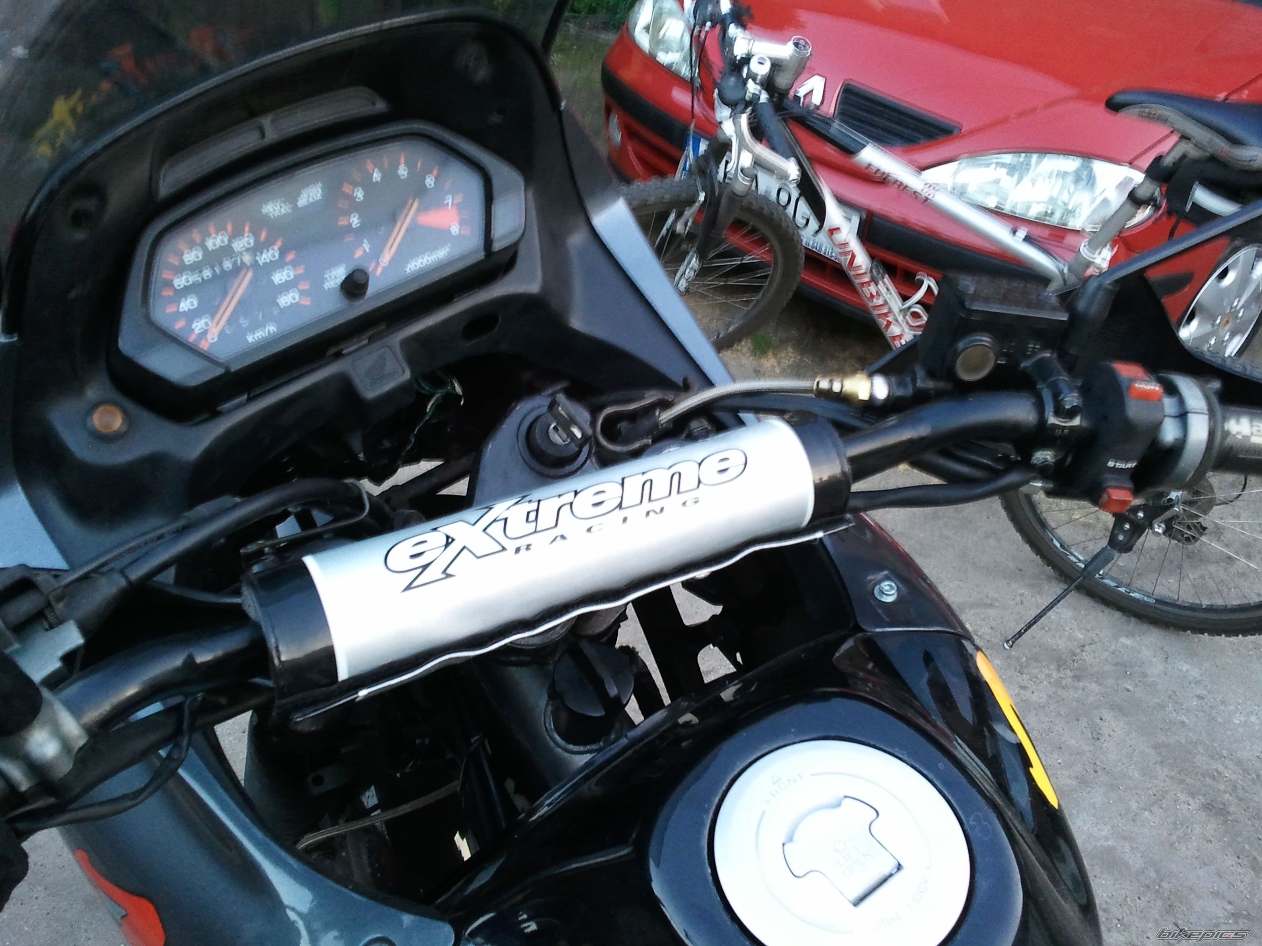 Photo 2209982