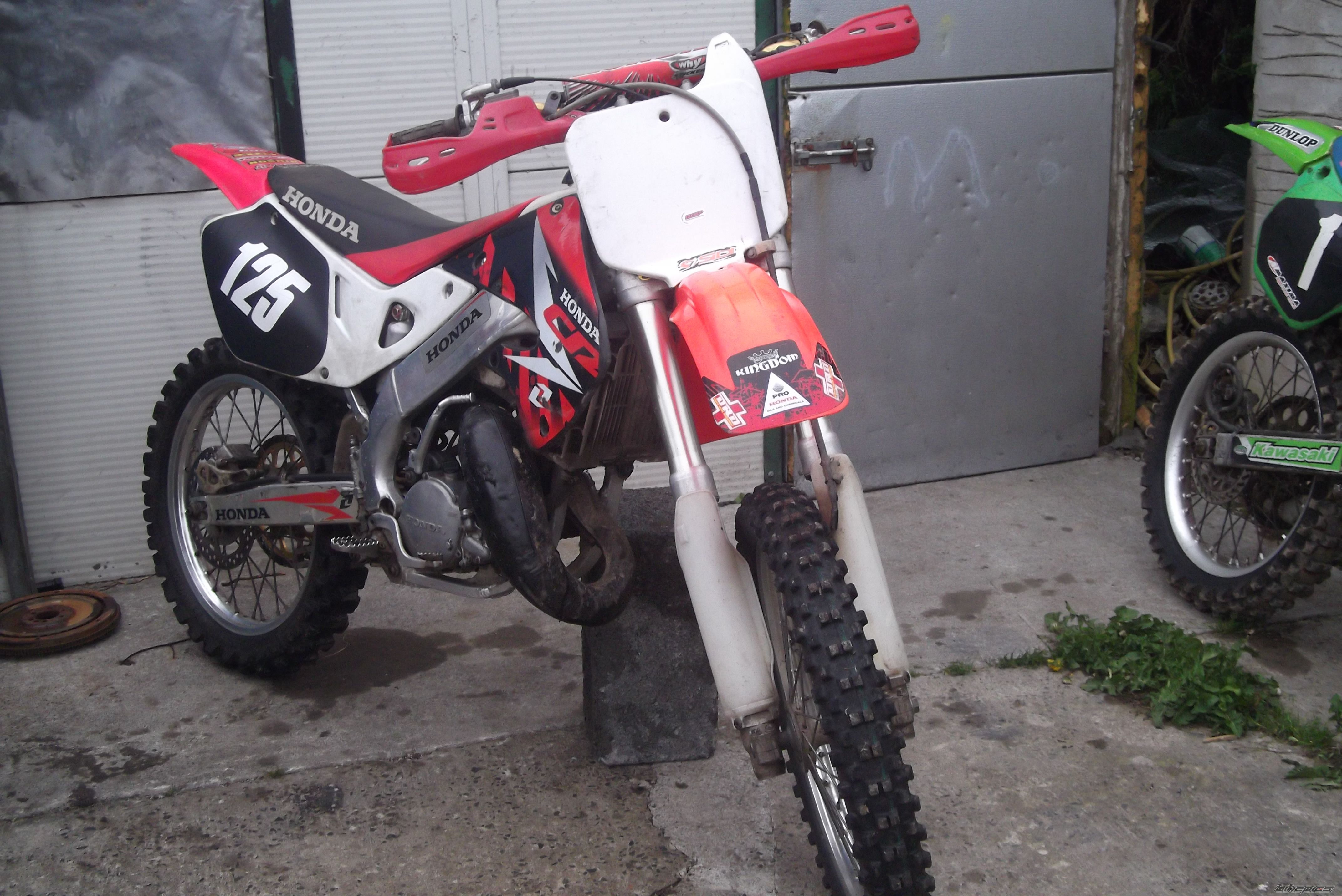 Photo 2210036