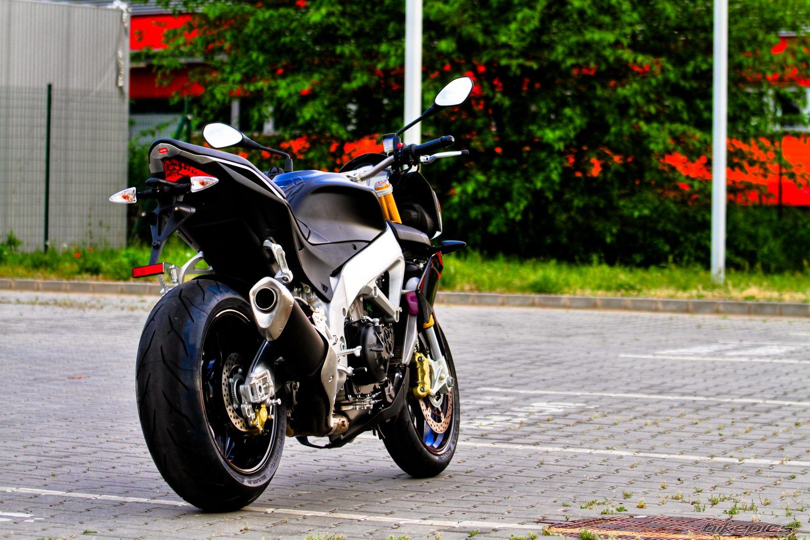 Bike Photo 2210789