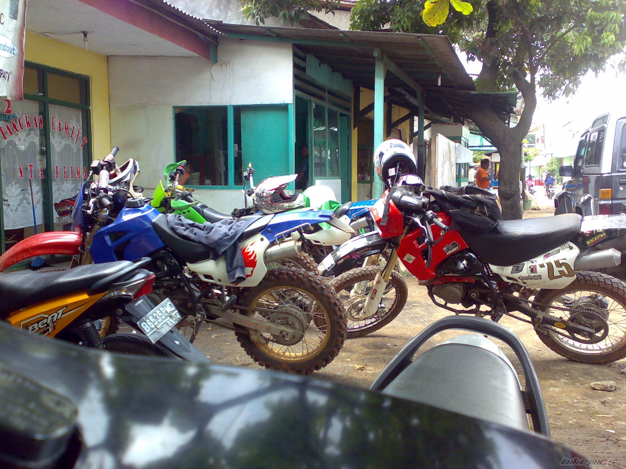 Photo 2210812