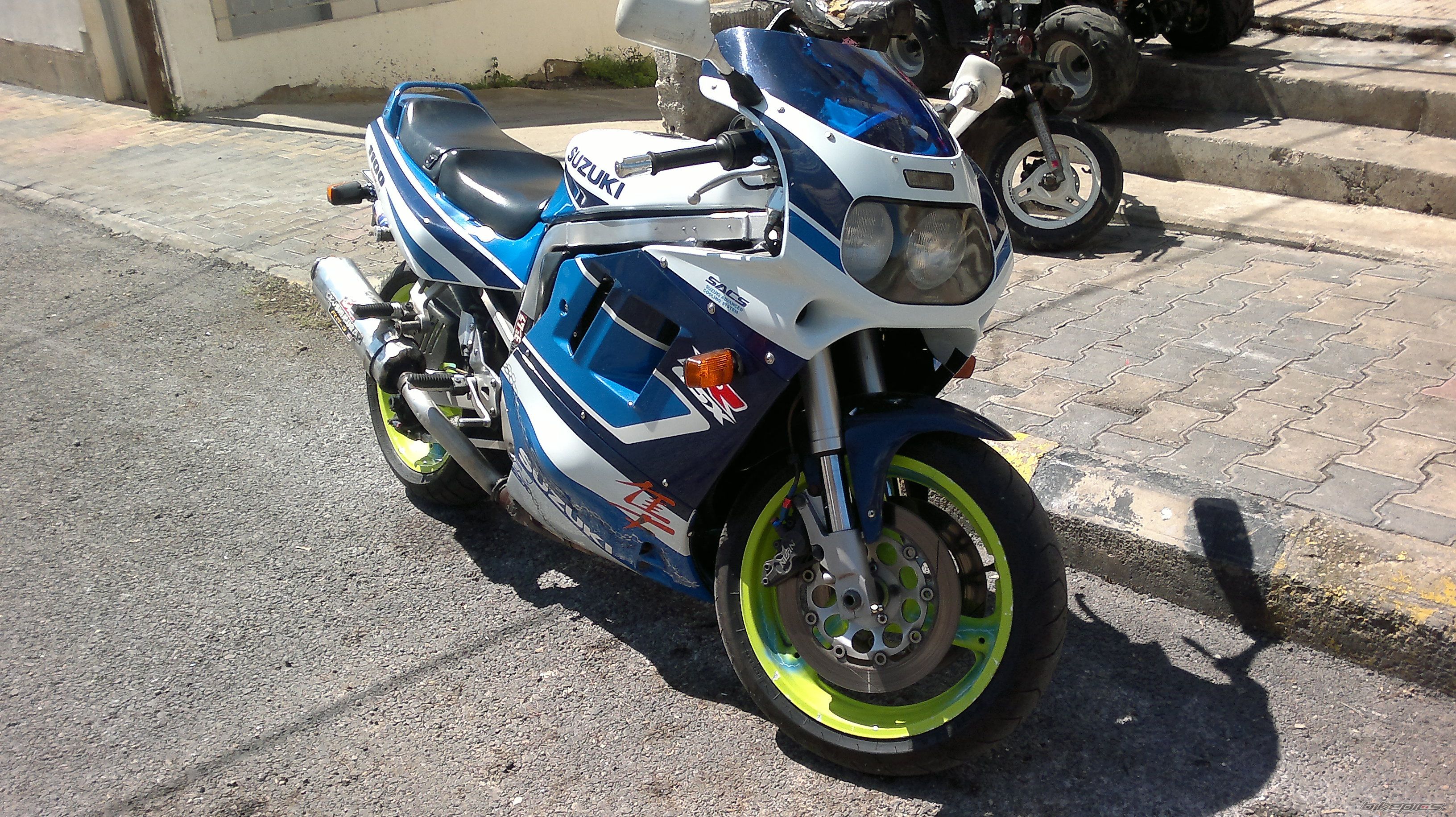 Photo 2210892