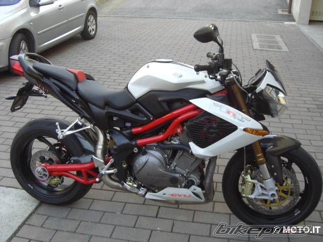 Photo 2211744