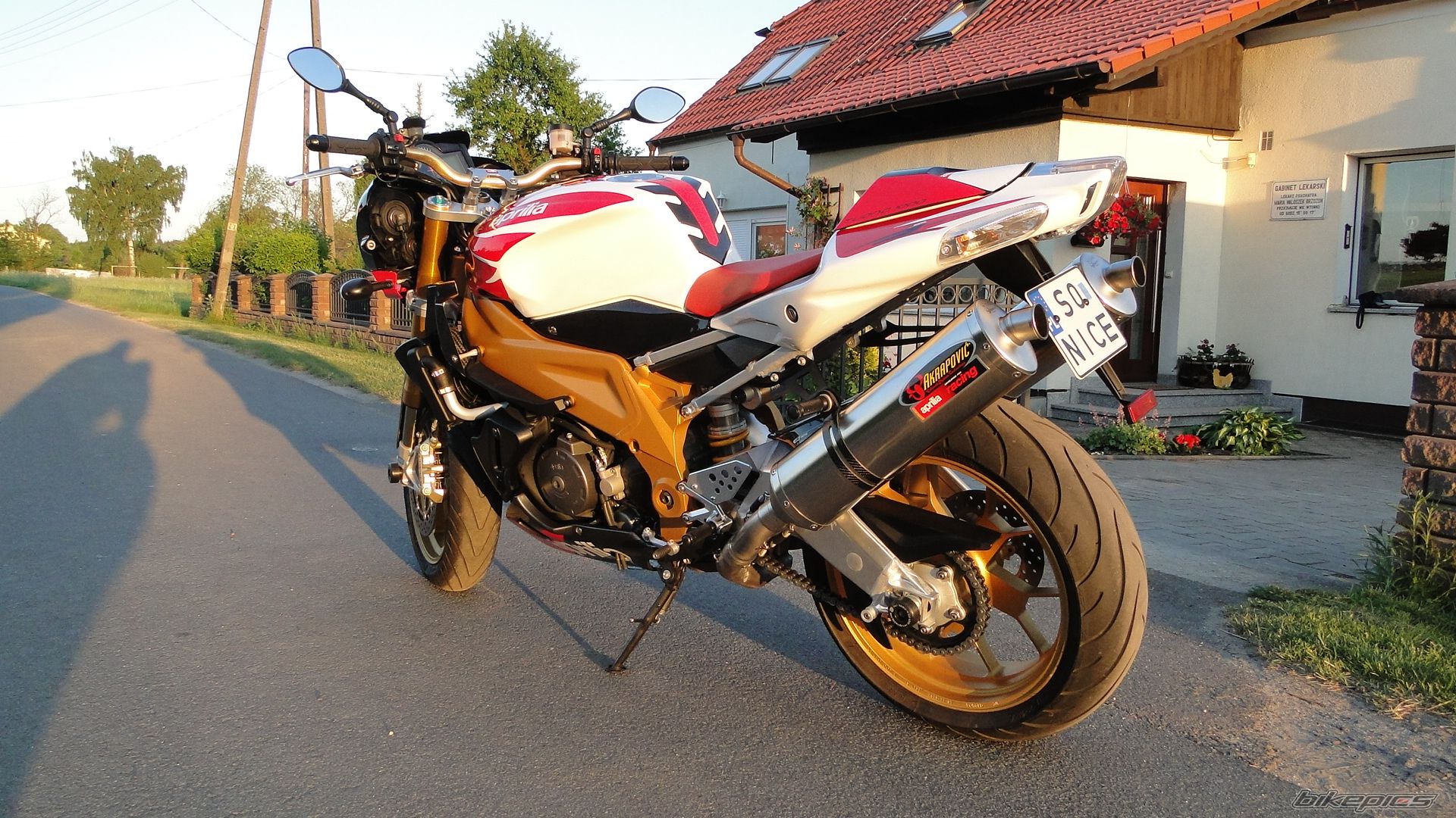 Photo 2213829