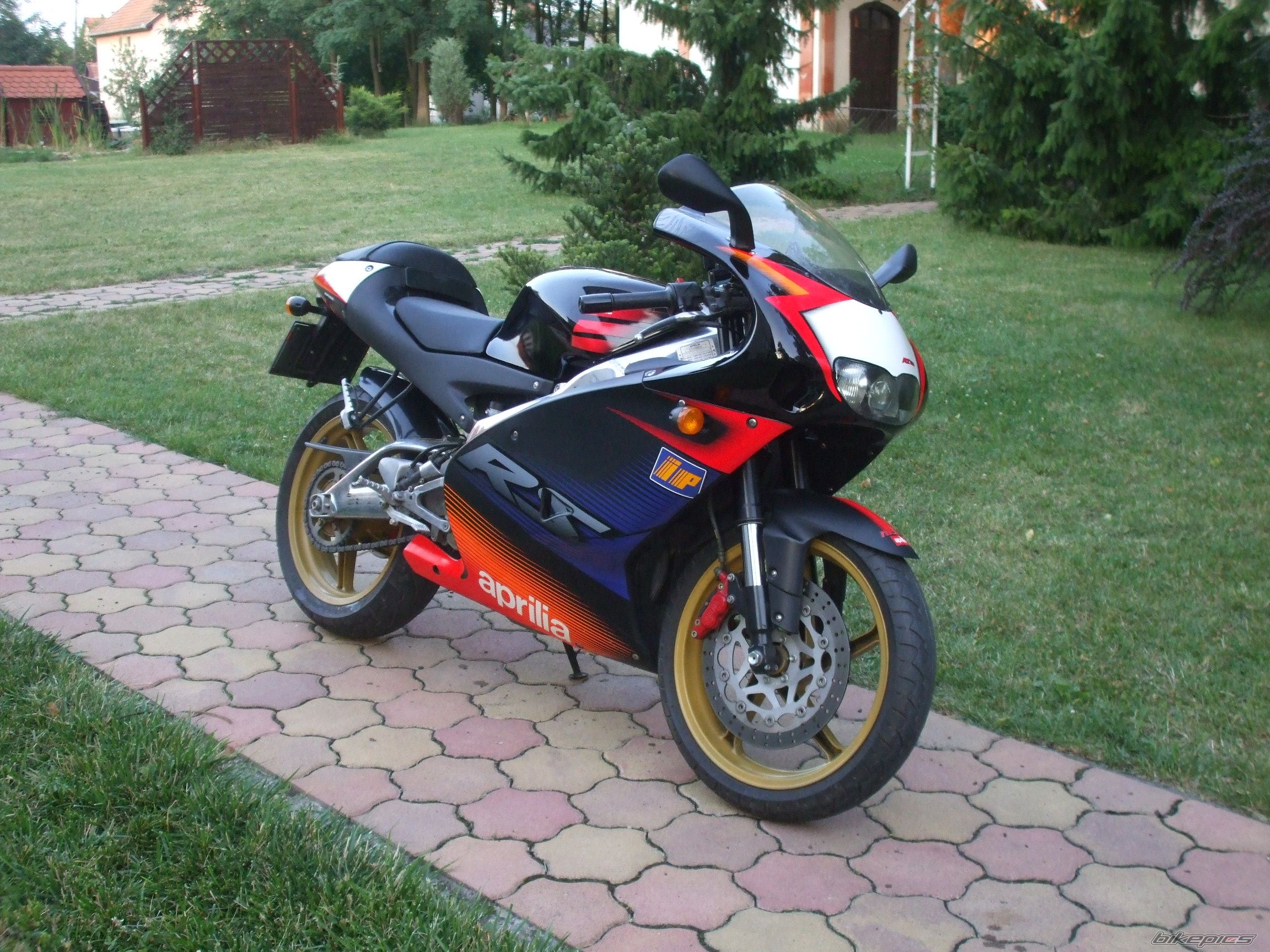 Photo 2214129
