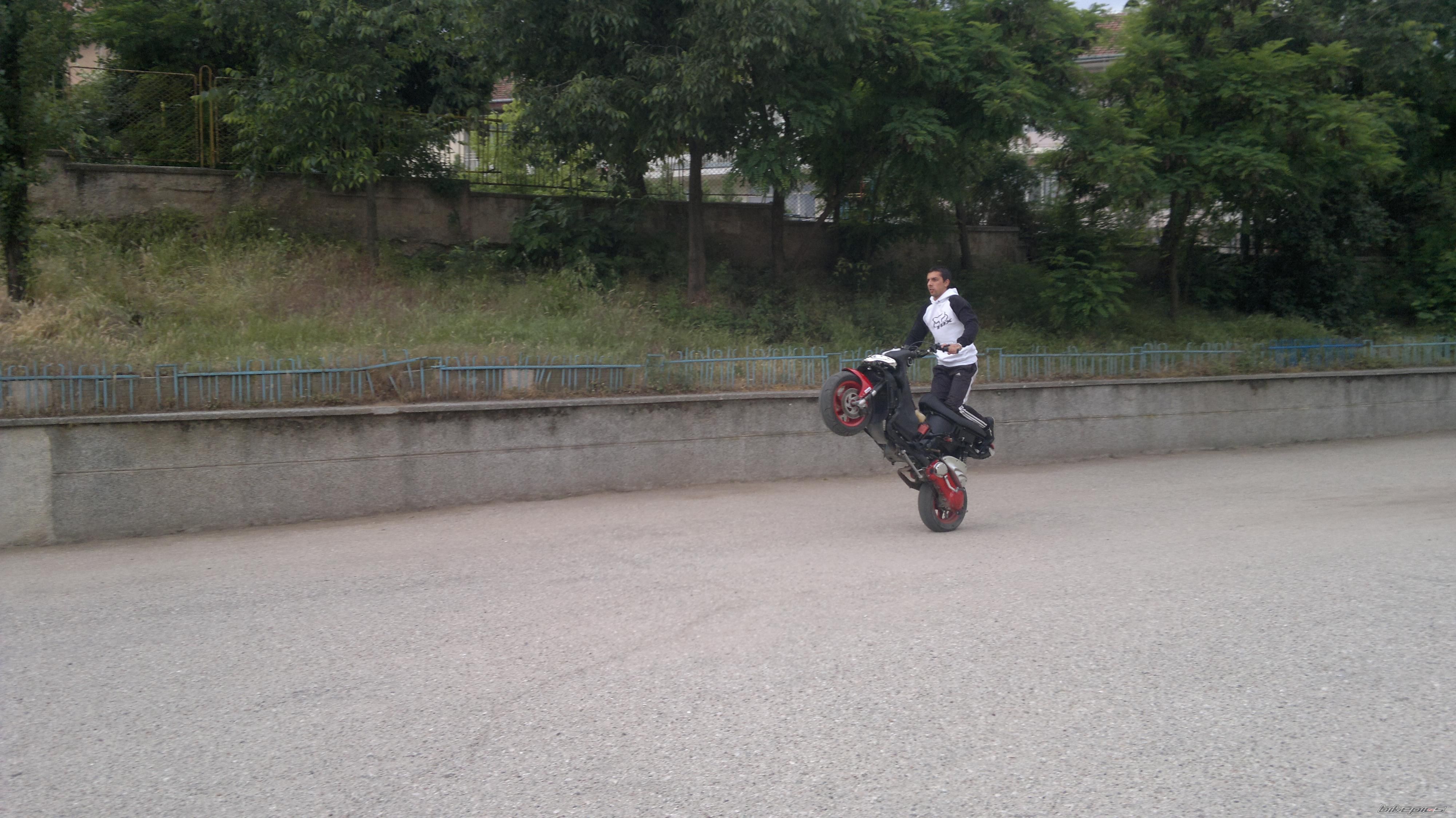 Photo 2215354