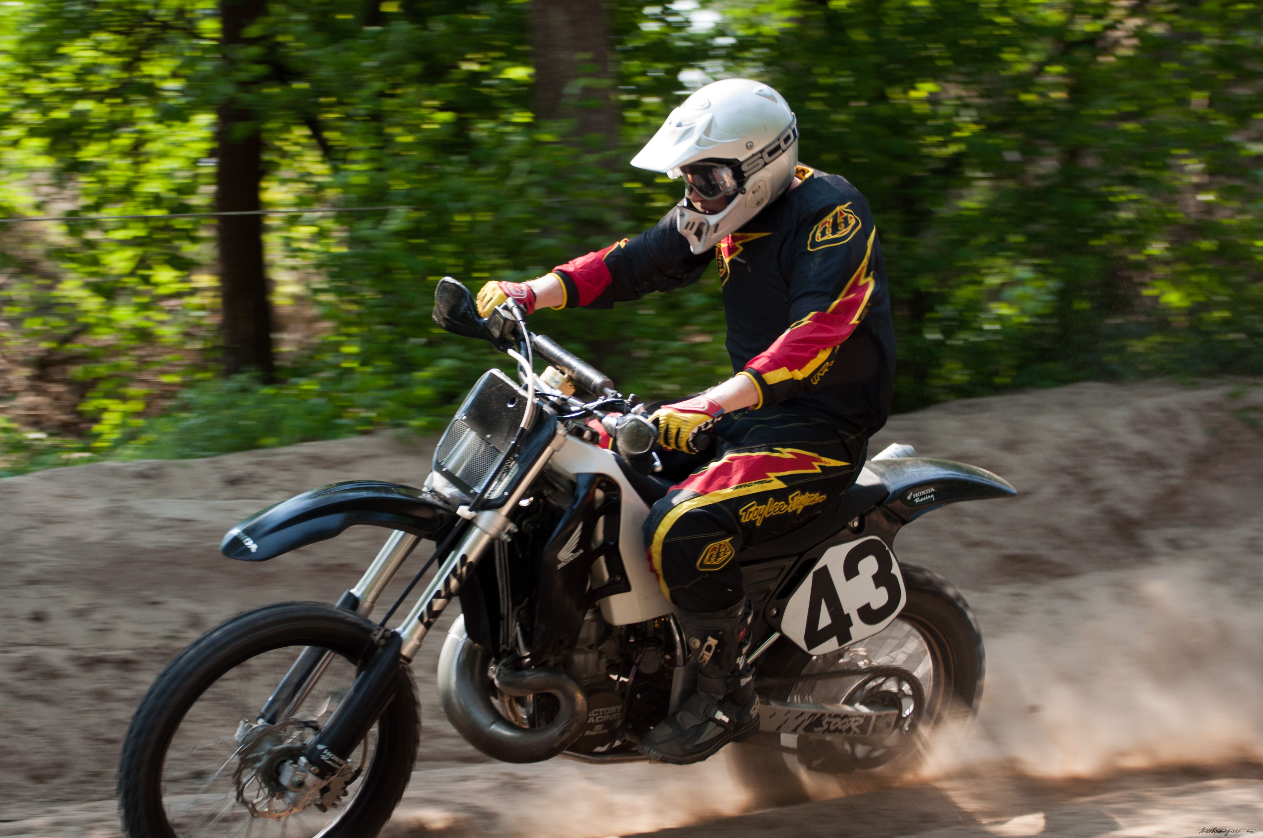 Bike Photo 2215380