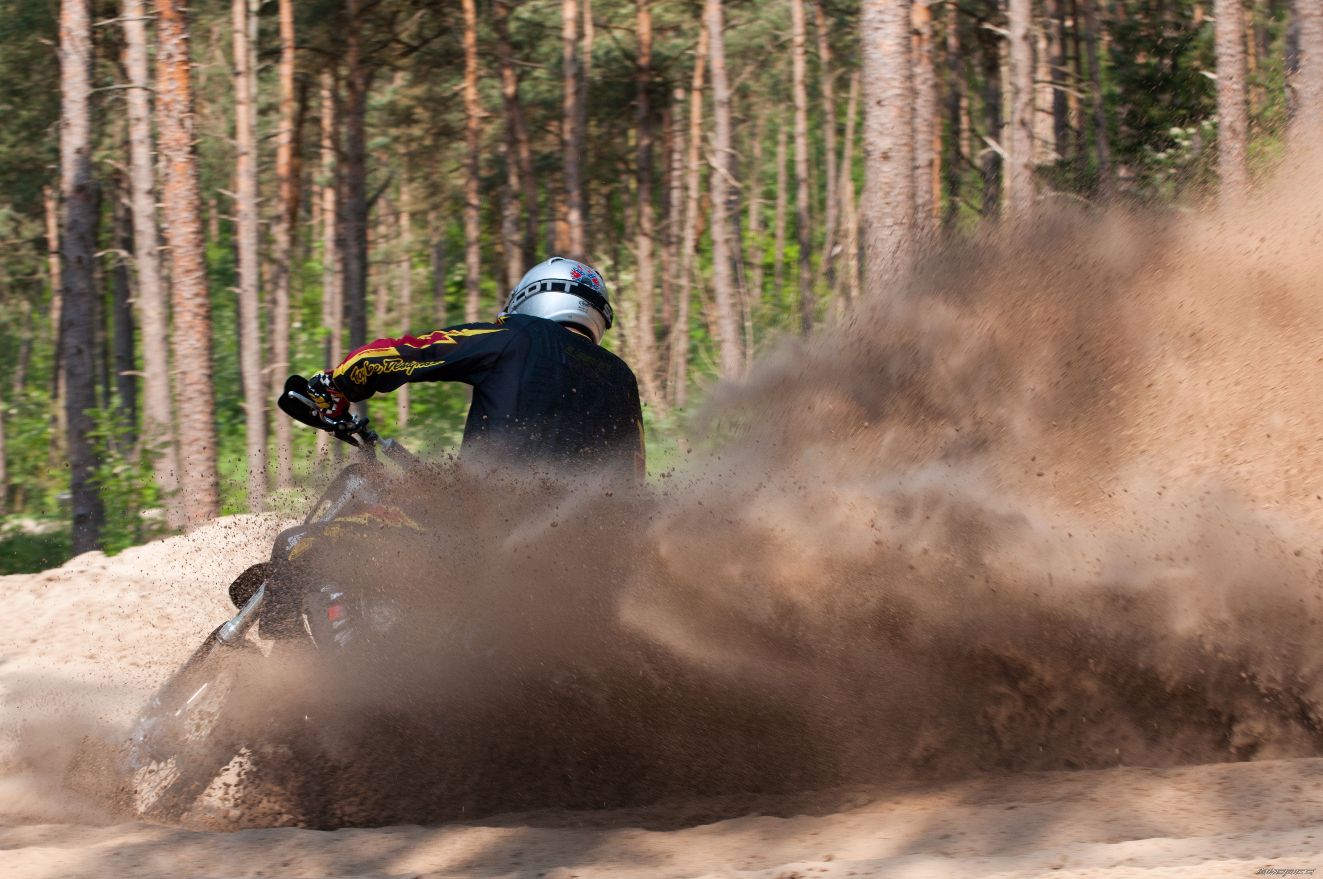 Bike Photo 2215404