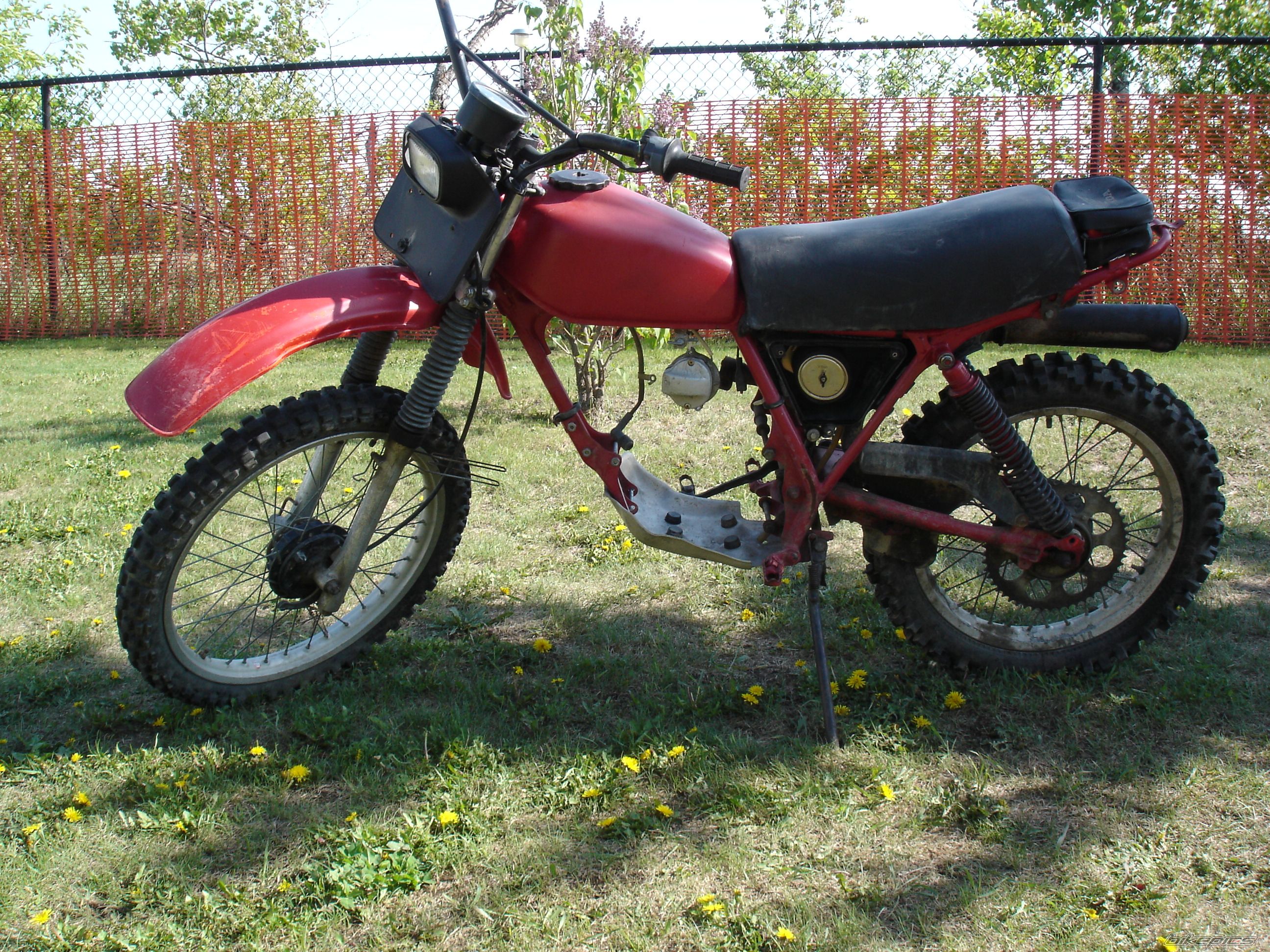 Photo 2215623