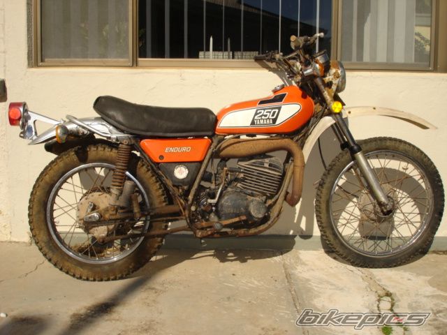 Photo 2215720
