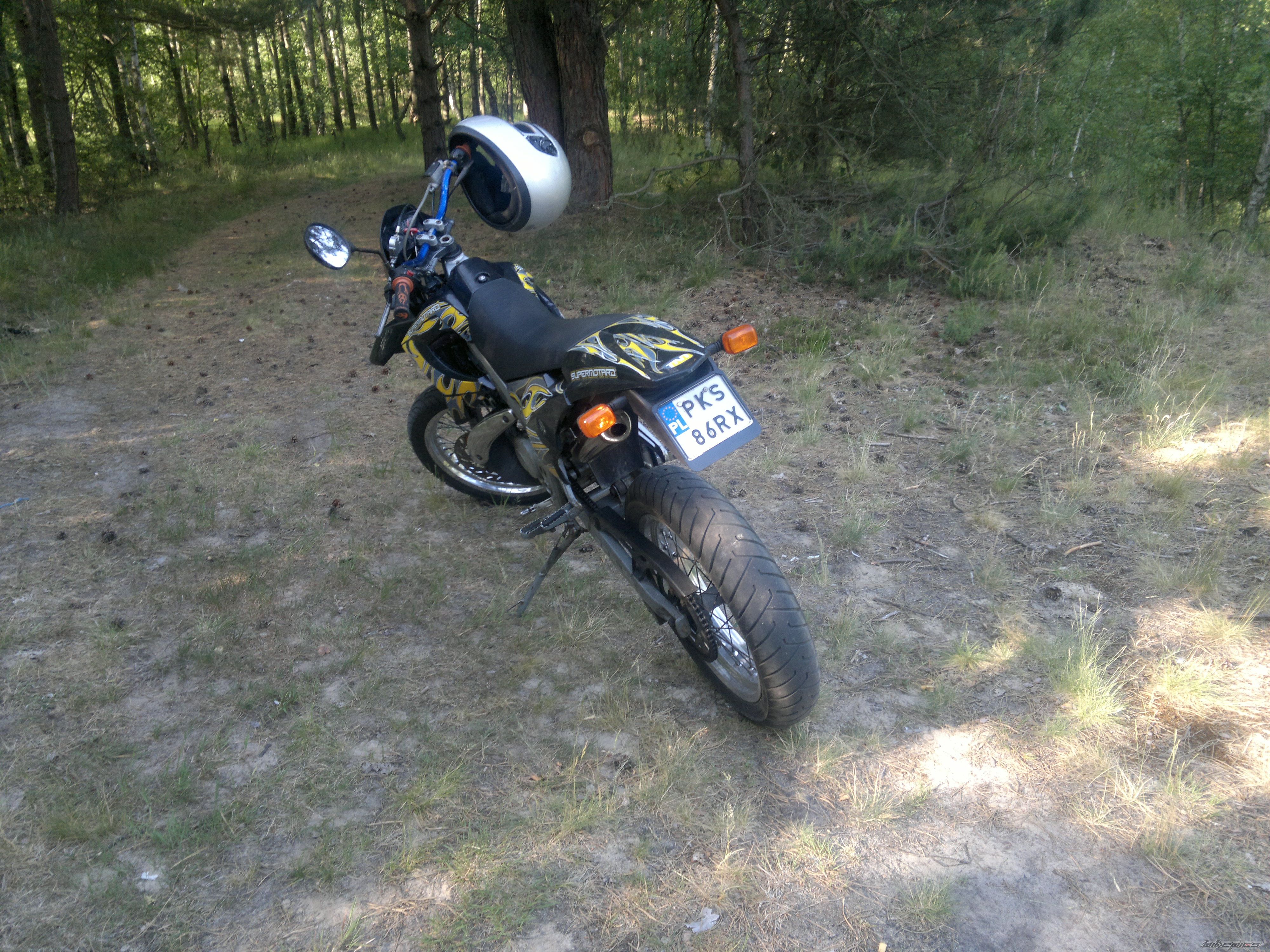 Photo 2215985