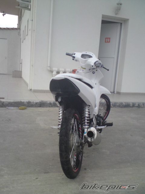 Photo 2216077