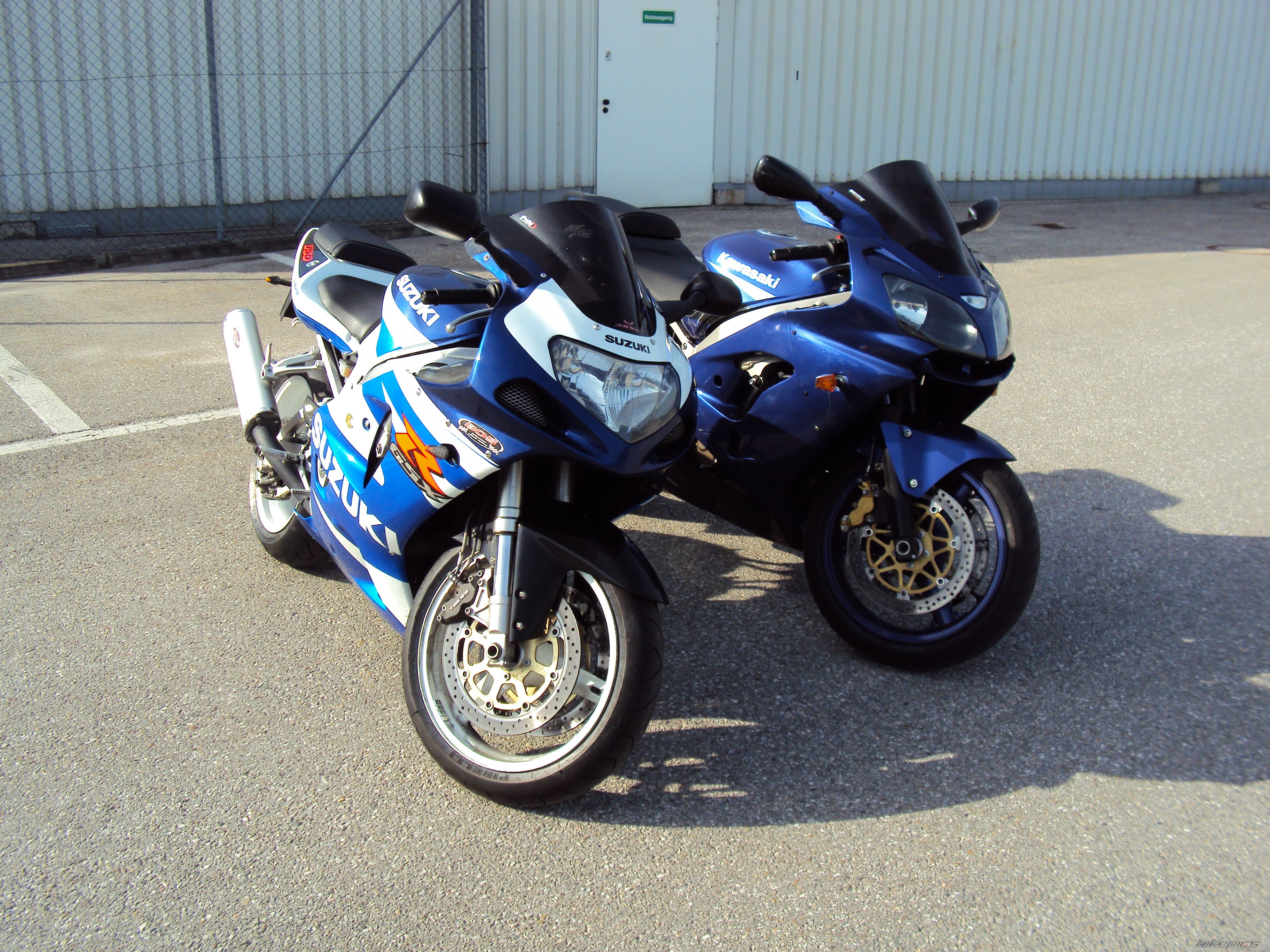 Photo 2216437