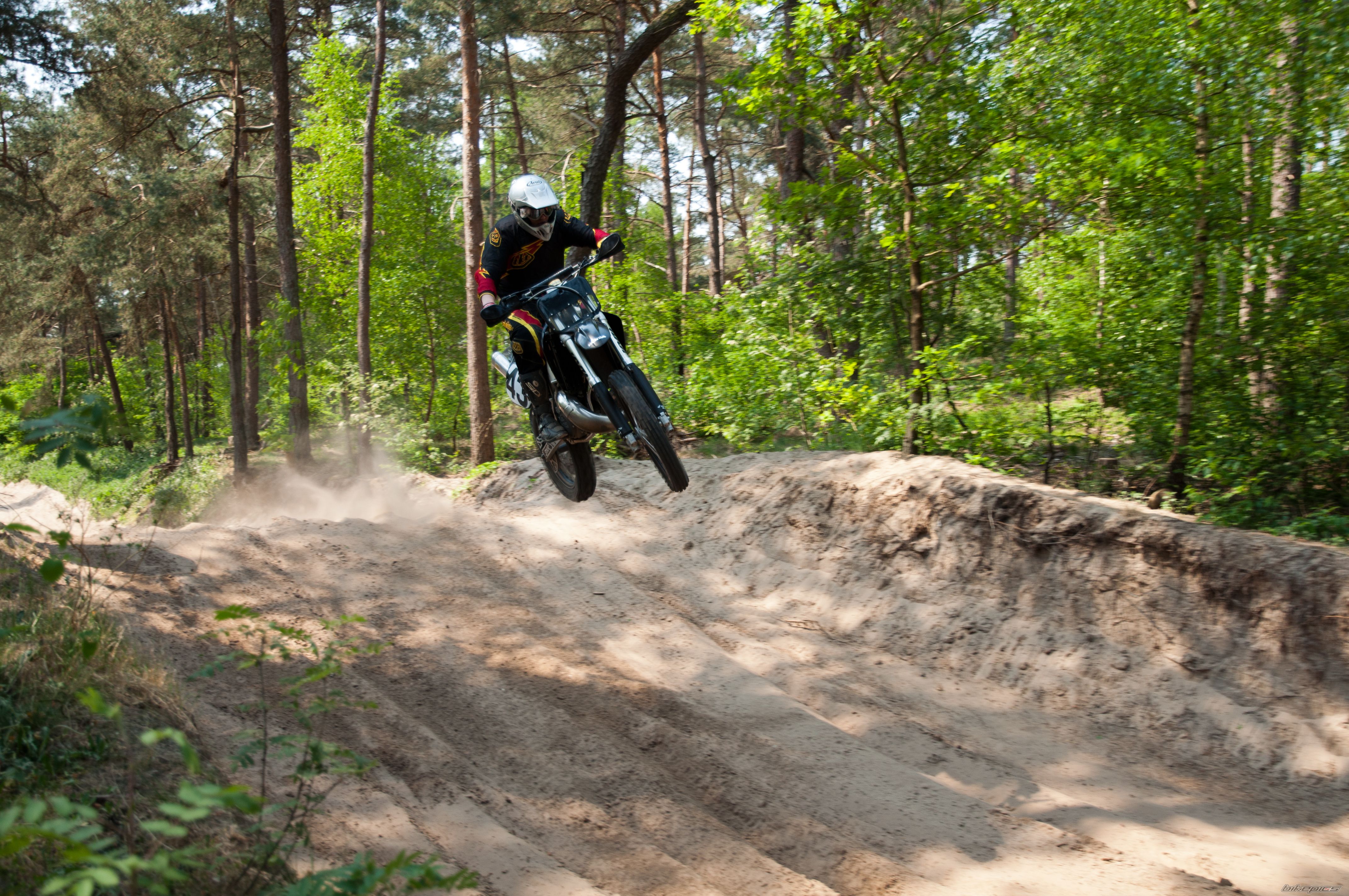 Bike Photo 2218423