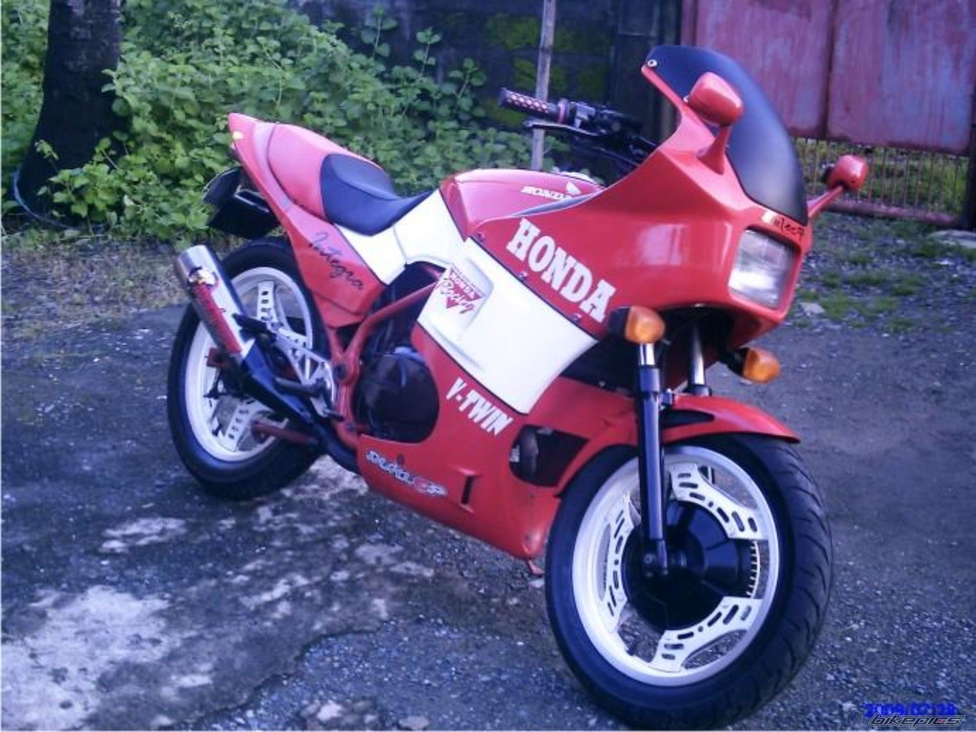 Photo 2219293
