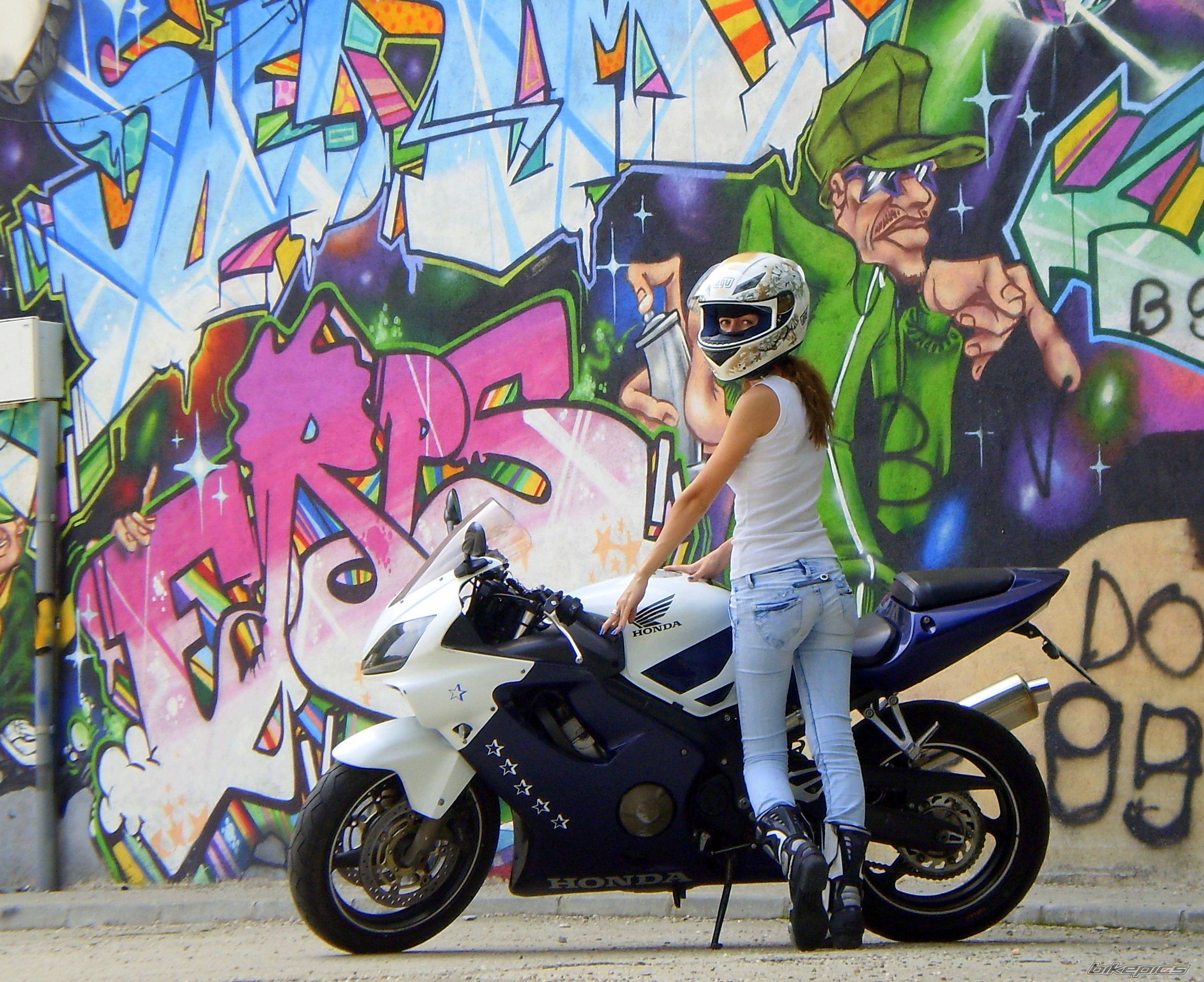Bike Photo 2219423