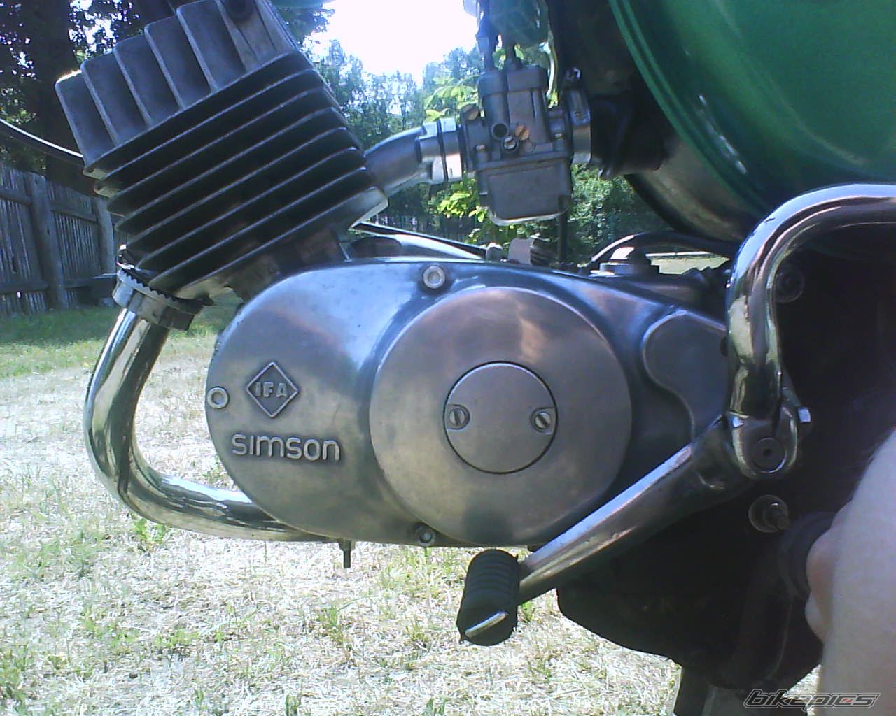 Photo 2219440