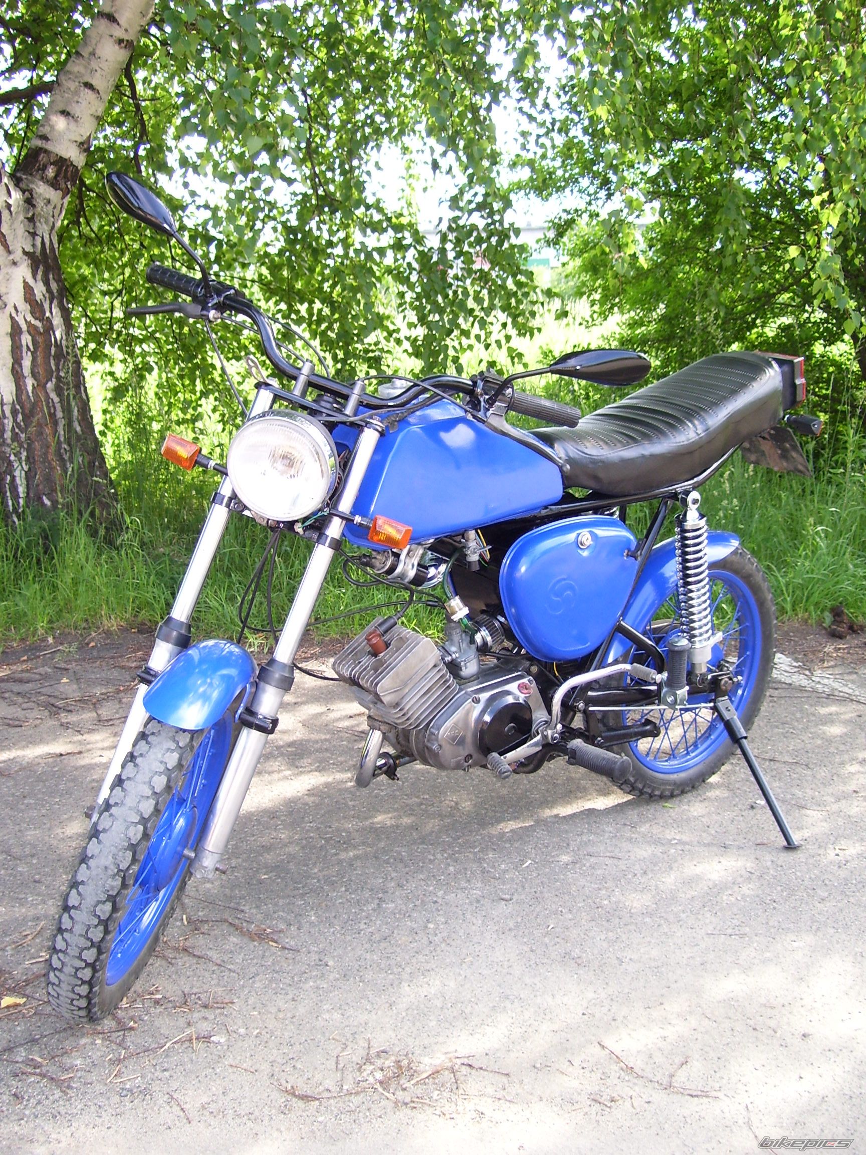 Photo 2219586