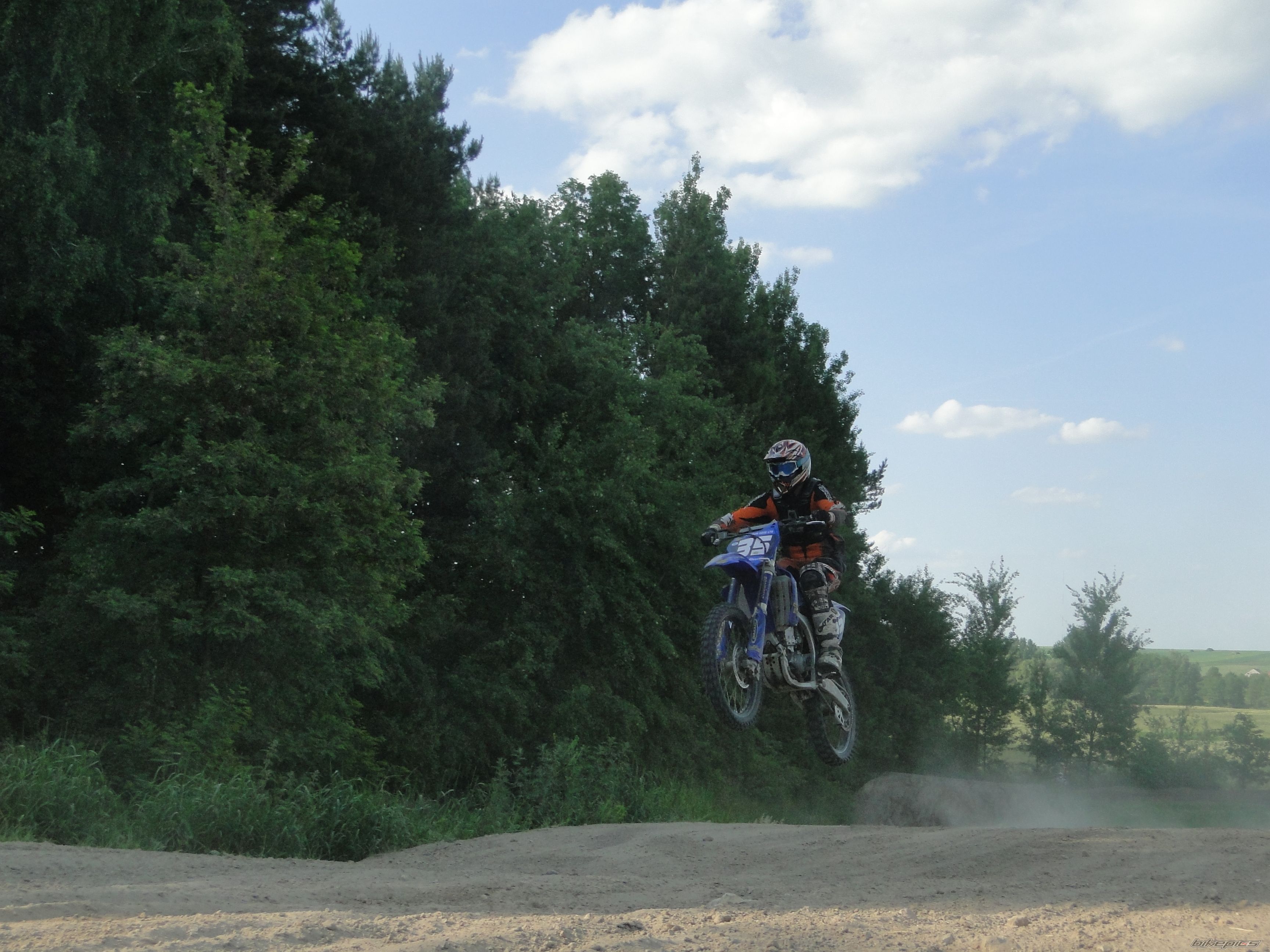 Photo 2219761