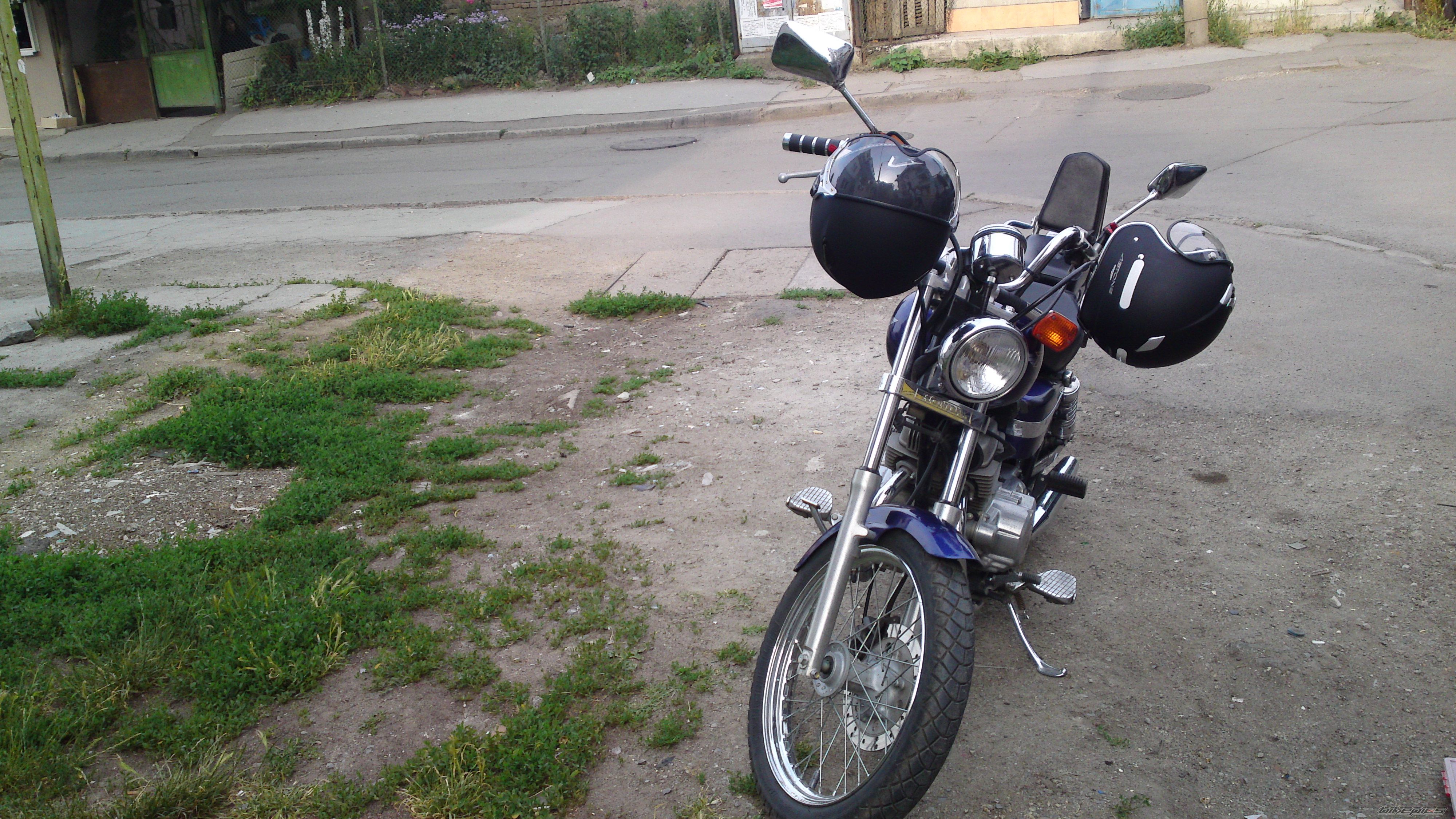 Photo 2221176