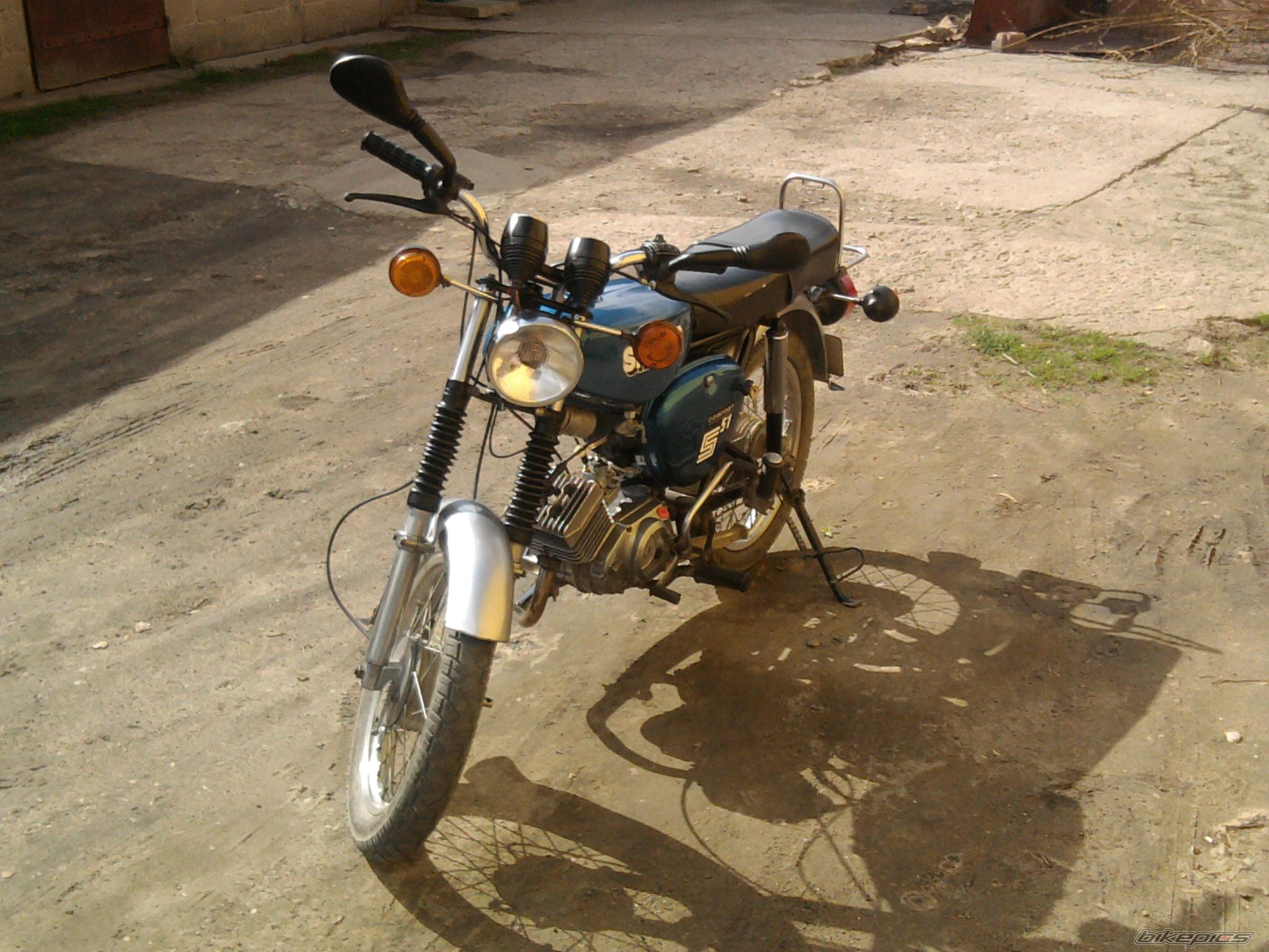 Photo 2221384